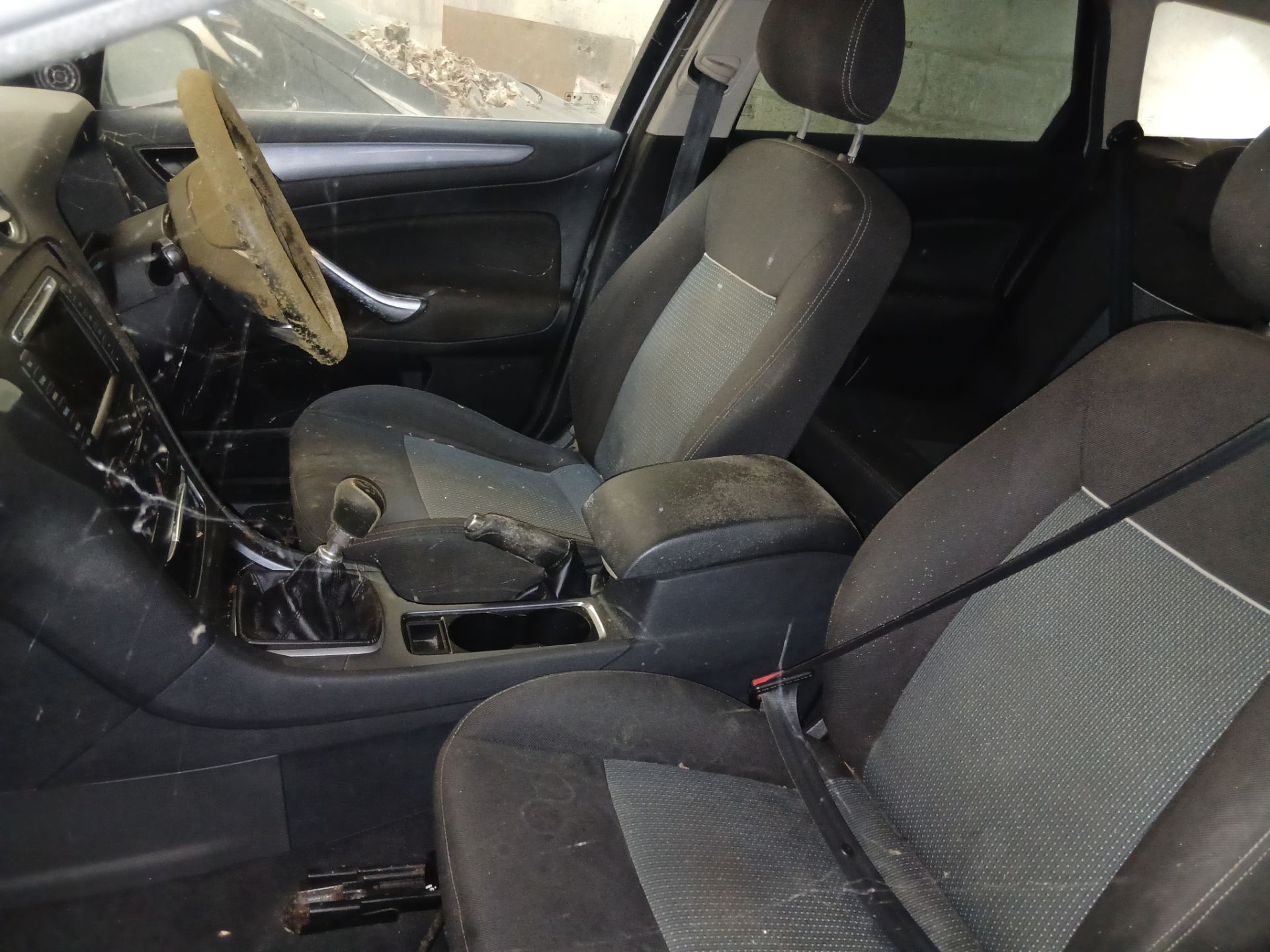 2014 FORD MONDEO ZETEC BUSINESS EDITION TDCI – 2.0 DIESEL >>--NO VAT ON HAMMER--<< - Image 7 of 17