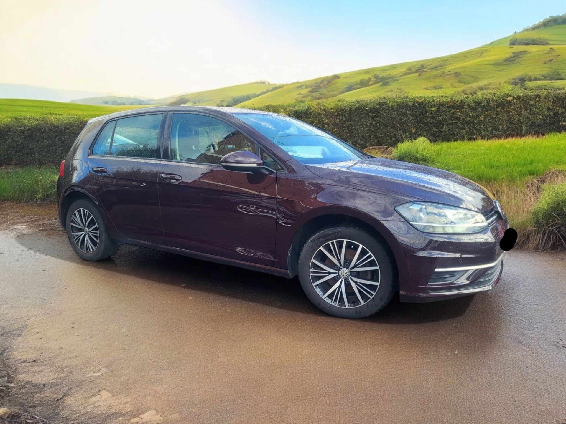 2017 VOLKSWAGEN GOLF SE TDI BMT 1.6 - Image 2 of 19