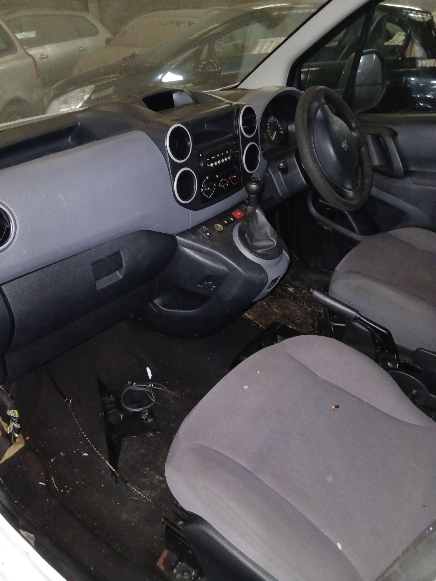 2013 PEUGEOT PARTNER 850 S L1 HDI PANEL VAN >>--NO VAT ON HAMMER--<< - Image 7 of 9