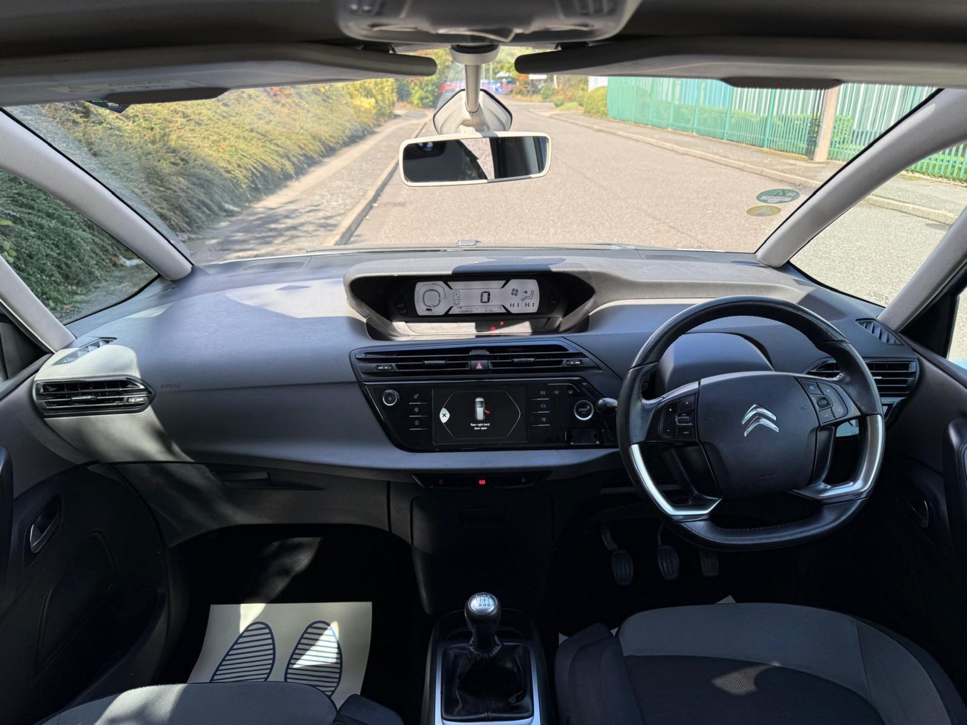 2015 CITROEN C4 GRAND PICASSO VTR+ 1.6 DIESEL – 138K MILES >>--NO VAT ON HAMMER--<< - Image 20 of 29