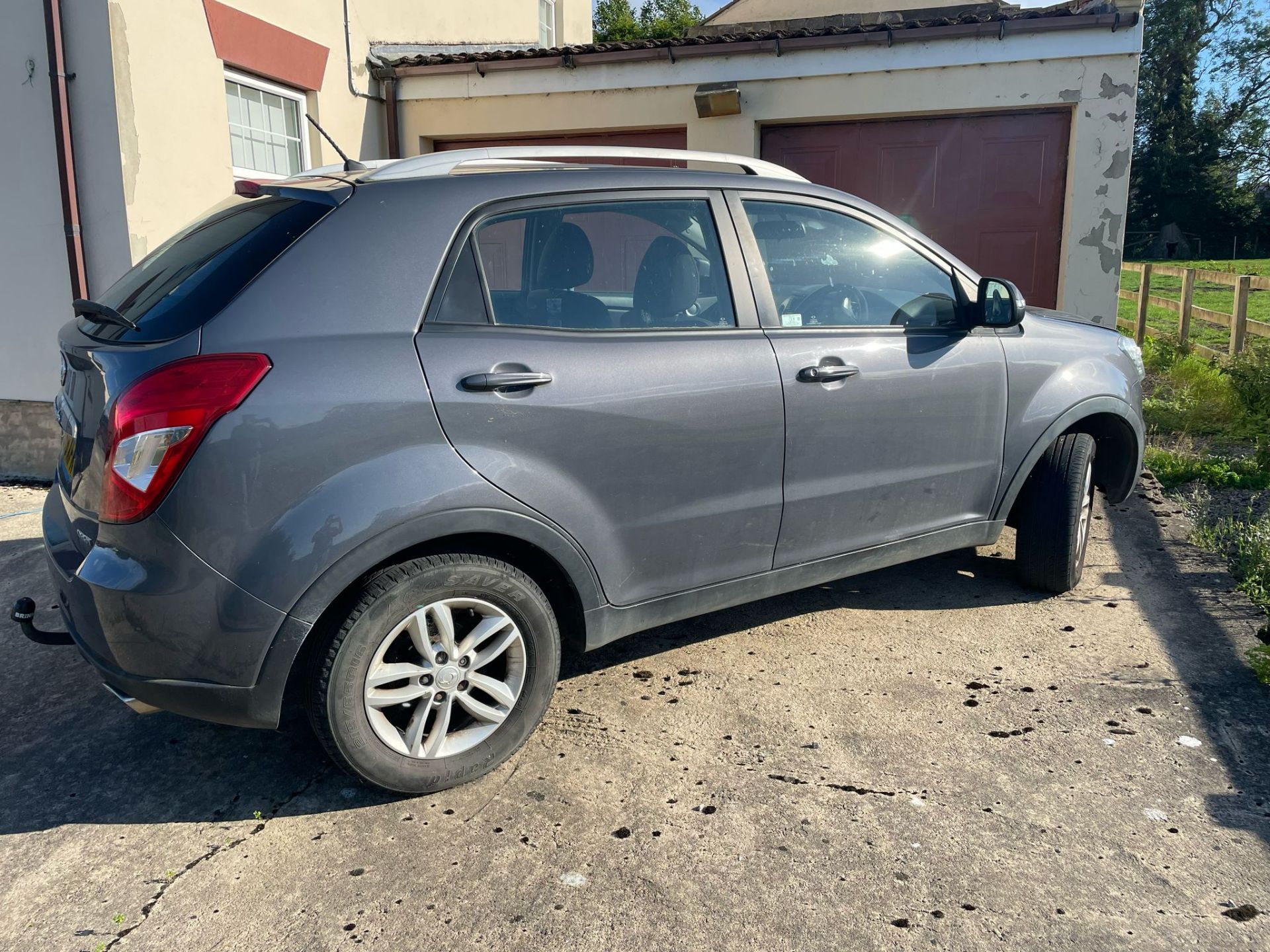 2016 SSANGYONG KORANDO SE 2.2 D20T DIESEL MANUAL >>--NO VAT ON HAMMER--<< - Image 3 of 16