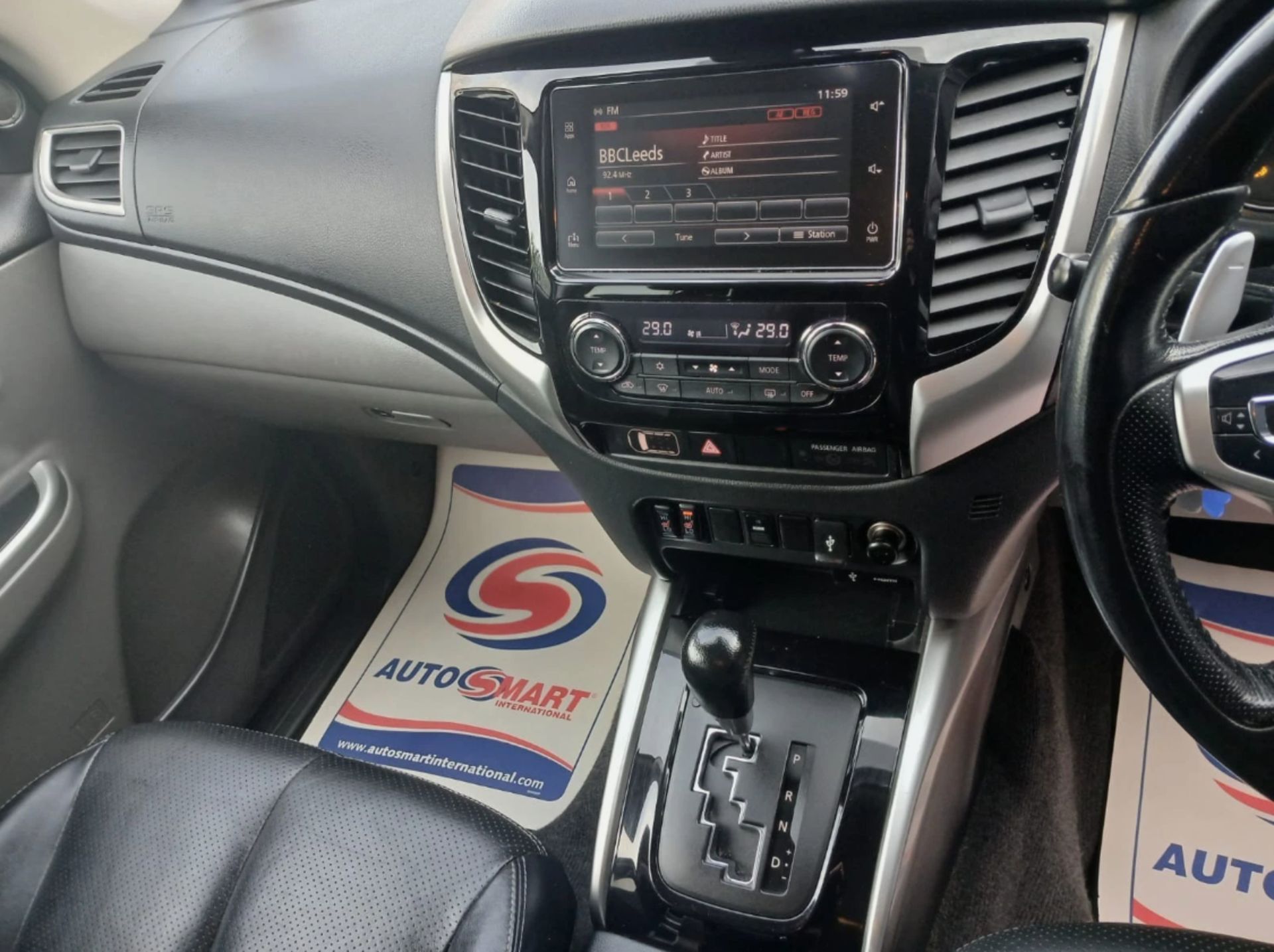 **(ONLY 77K MILEAGE)** 2020 MITSUBISHI L200 CHALLENGER DI-D AUTOMATIC 4X4>>--NO VAT ON HAMMER--<< - Image 10 of 17