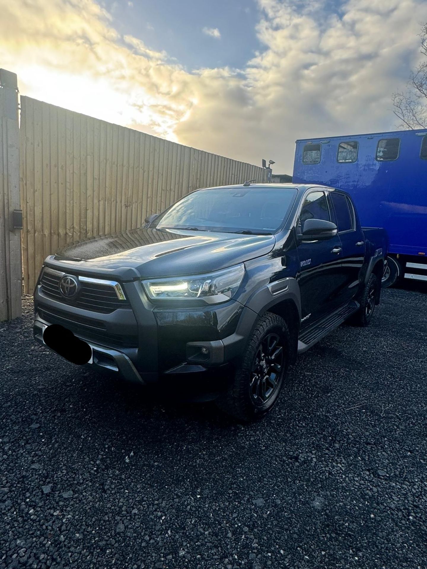 2021 TOYOTA HILUX INVINCIBLE X D-4D 4WD DCB AUTOMATIC – BLACK - Image 28 of 28