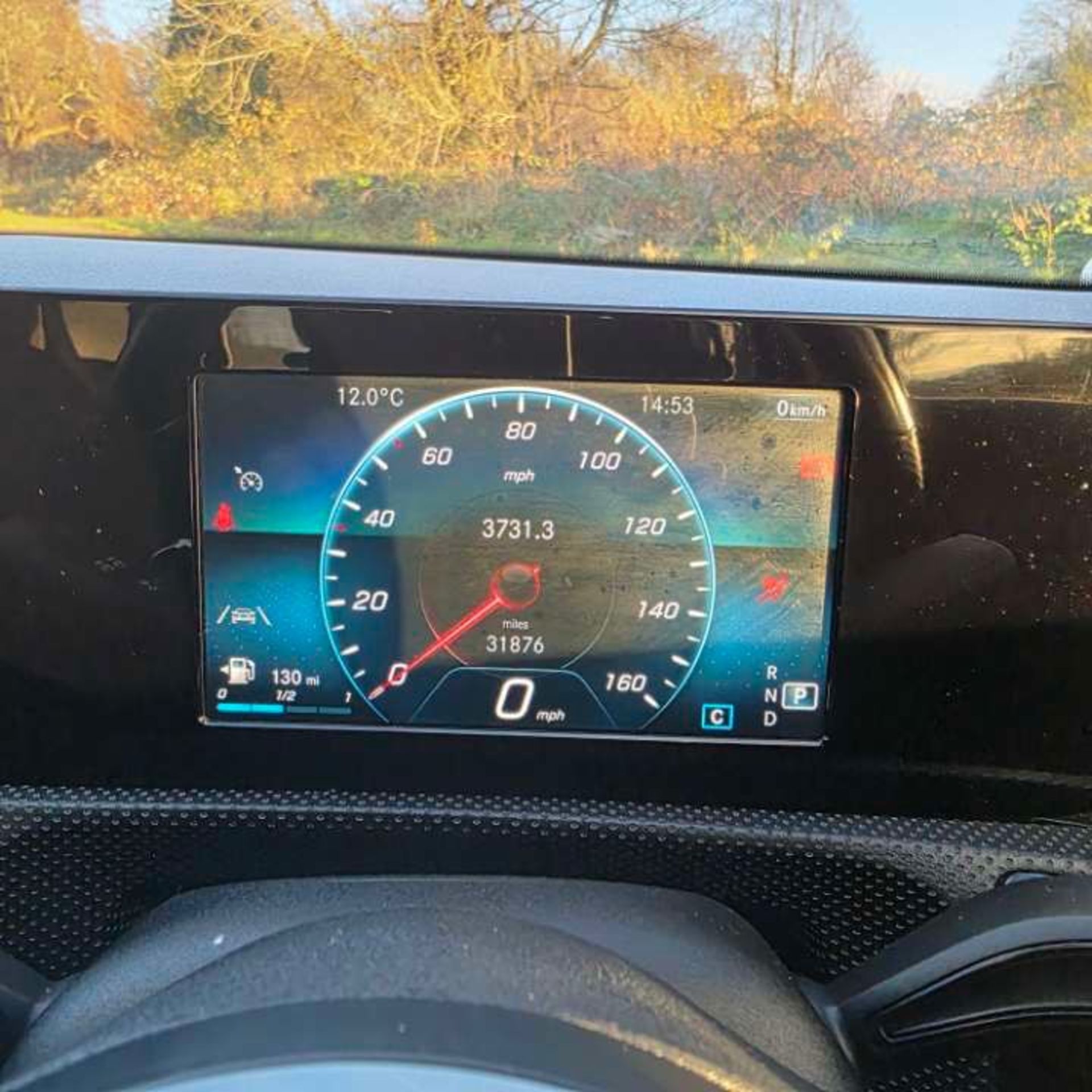 2019 MERCEDES-BENZ A 200 AMG LINE AUTO – WHITE >>--NO VAT ON HAMMER--<< - Image 8 of 16