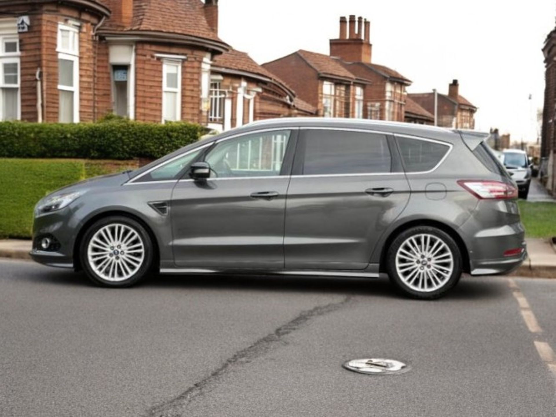 2015 FORD S-MAX 2.0 TDCI TITANIUM SPORT POWERSHIFT (S/S) 5DR DIESEL AUTOMATIC MPV GREY - Image 7 of 27