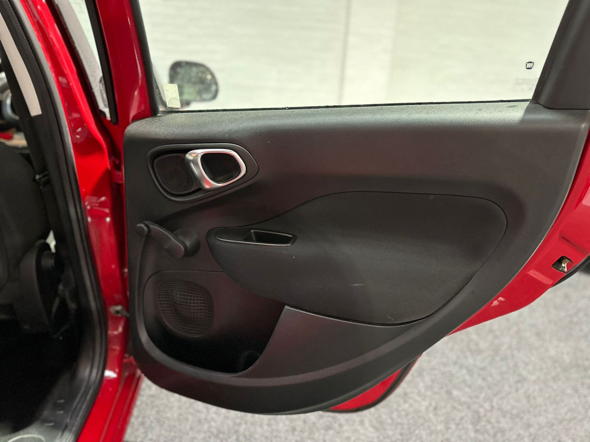 2017 FIAT 500L POP STAR – 1.4 PETROL – ULEZ COMPLIANT – GREAT SPEC >>--NO VAT ON HAMMER--<< - Image 15 of 36