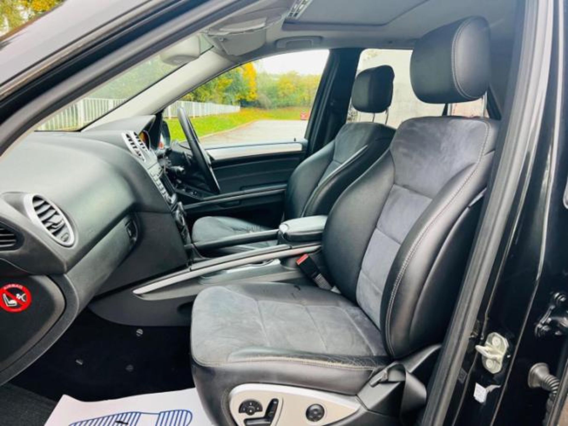 2009 MERCEDES-BENZ ML 320 CDI SPORT AUTOMATIC 4WD >>--NO VAT ON HAMMER--<< - Image 19 of 26