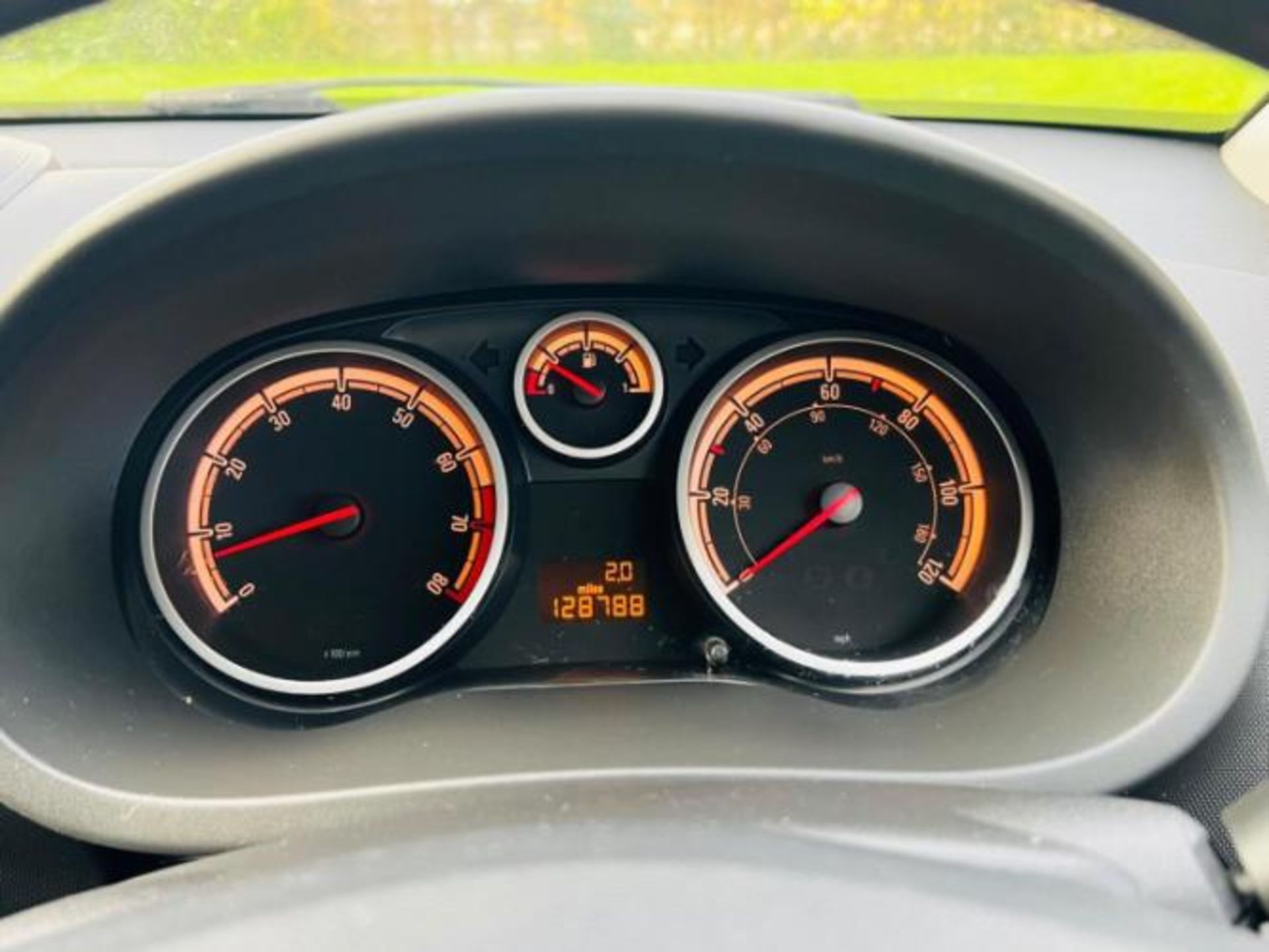 VAUXHALL CORSA 1.2I ECOFLEX 16V EXCLUSIV 5DR (A/C)>>--NO VAT ON HAMMER--<< - Image 27 of 37