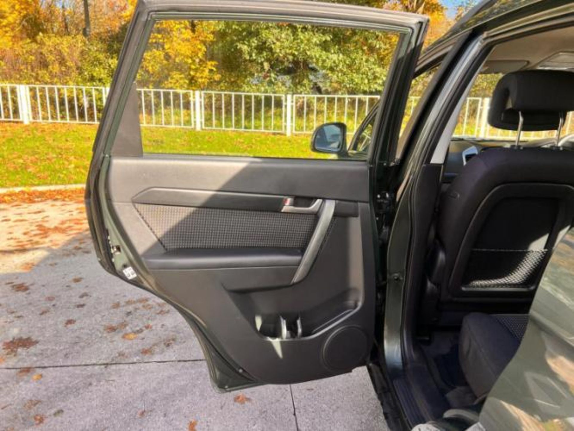 2008 CHEVROLET CAPTIVA 2.4I LS 5DR >>--NO VAT ON HAMMER--<< - Image 29 of 31