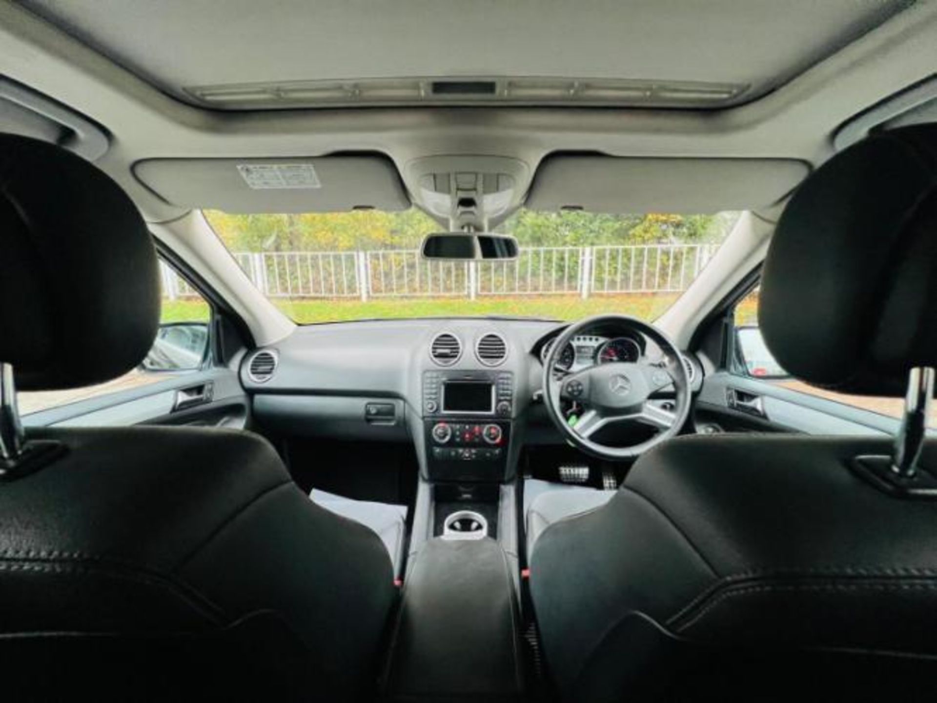 2009 MERCEDES-BENZ ML 320 CDI SPORT AUTOMATIC 4WD >>--NO VAT ON HAMMER--<< - Image 17 of 26