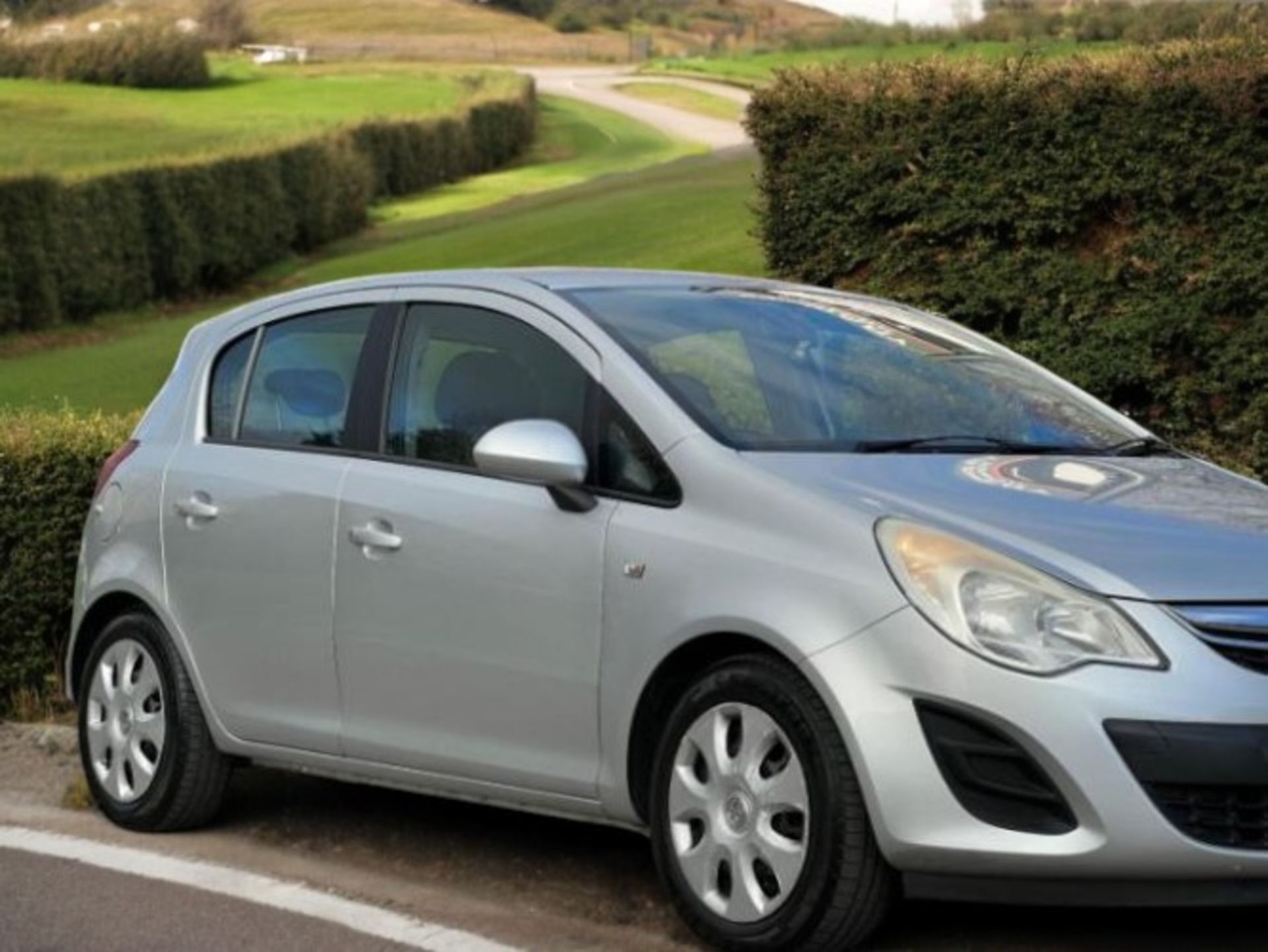 VAUXHALL CORSA 1.2I ECOFLEX 16V EXCLUSIV 5DR (A/C)>>--NO VAT ON HAMMER--<< - Image 3 of 37