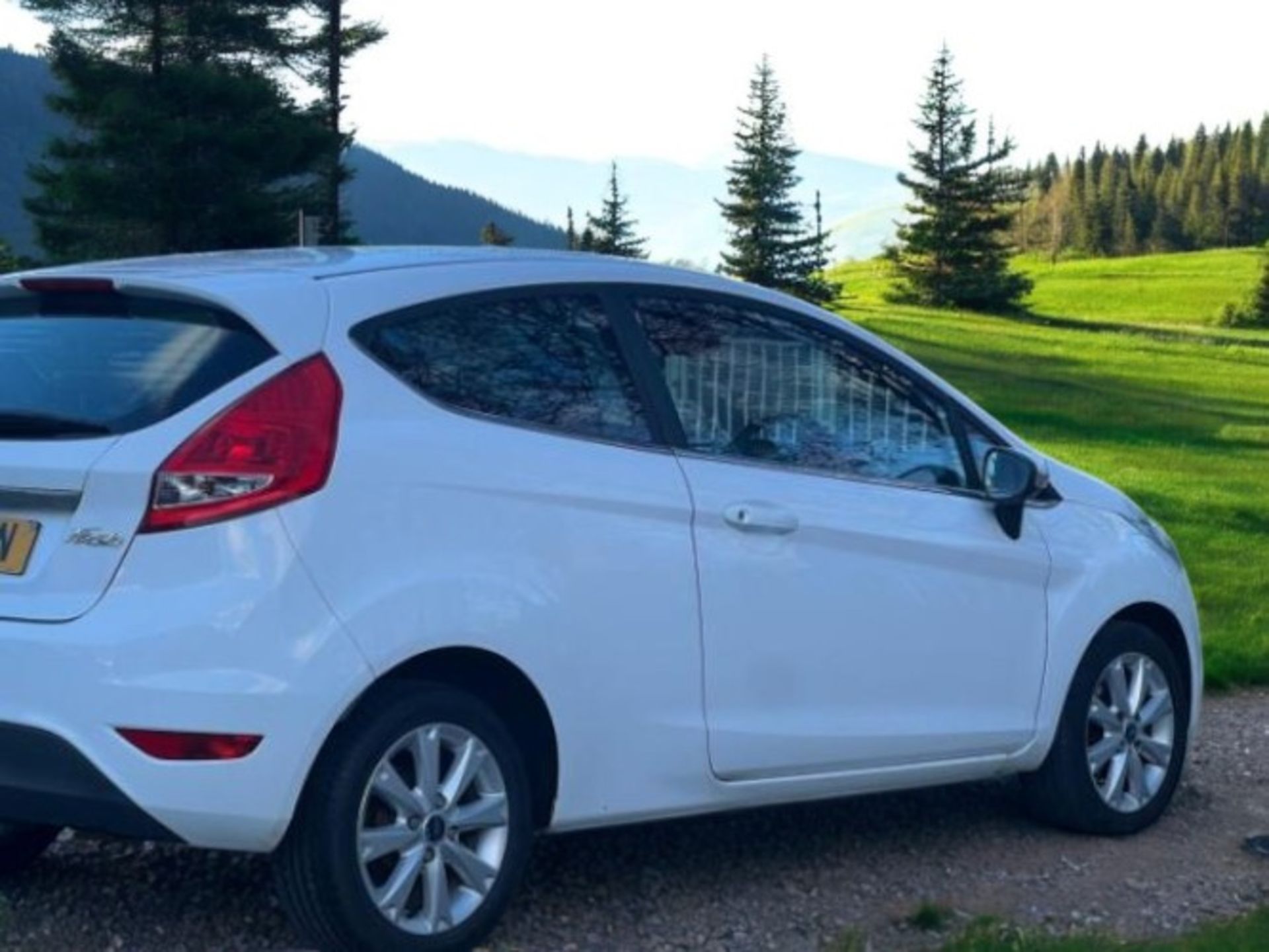 FORD FIESTA 1.25 ZETEC 3DR – 2010>>--NO VAT ON HAMMER--<< - Image 5 of 33