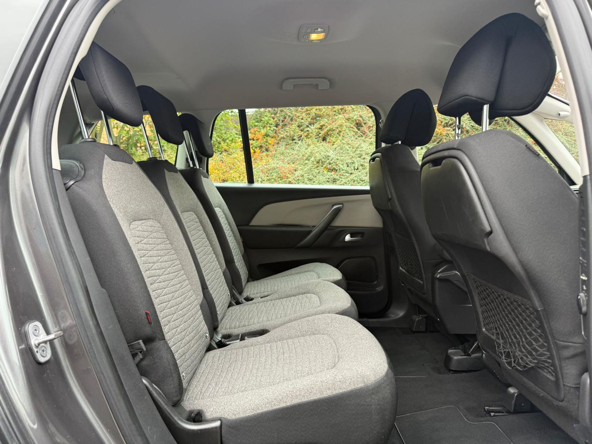 **(ONLY 83K MILEAGE)** 2017 CITROËN C4 GRAND PICASSO FEEL PURETECH S&S>>--NO VAT ON HAMMER--<< - Image 25 of 30