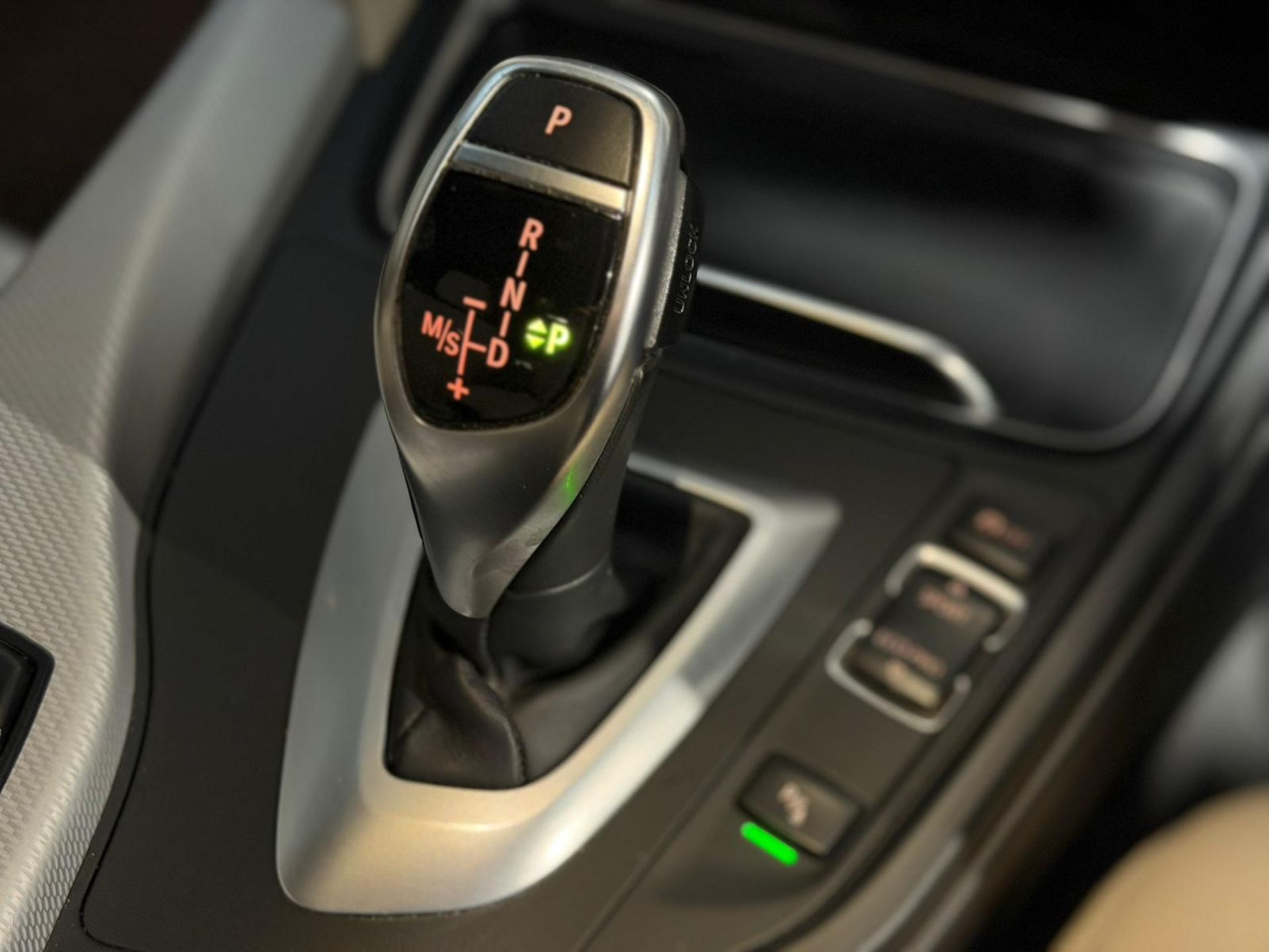 2016 BMW 3 SERIES 335D XDRIVE M SPORT TOURING – EURO 6 >>--NO VAT ON HAMMER--<< - Image 35 of 60