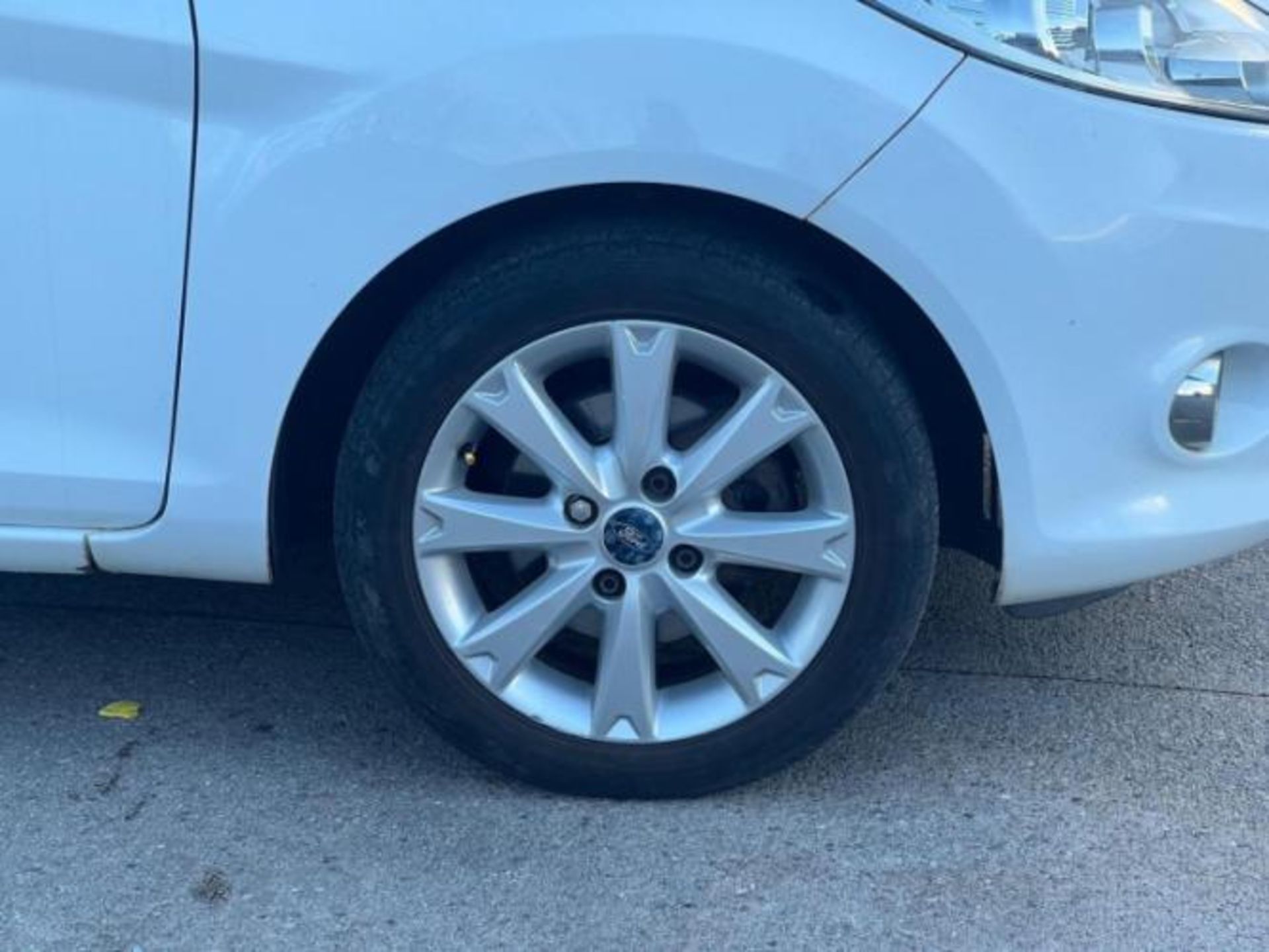 FORD FIESTA 1.25 ZETEC 3DR – 2010>>--NO VAT ON HAMMER--<< - Image 22 of 33