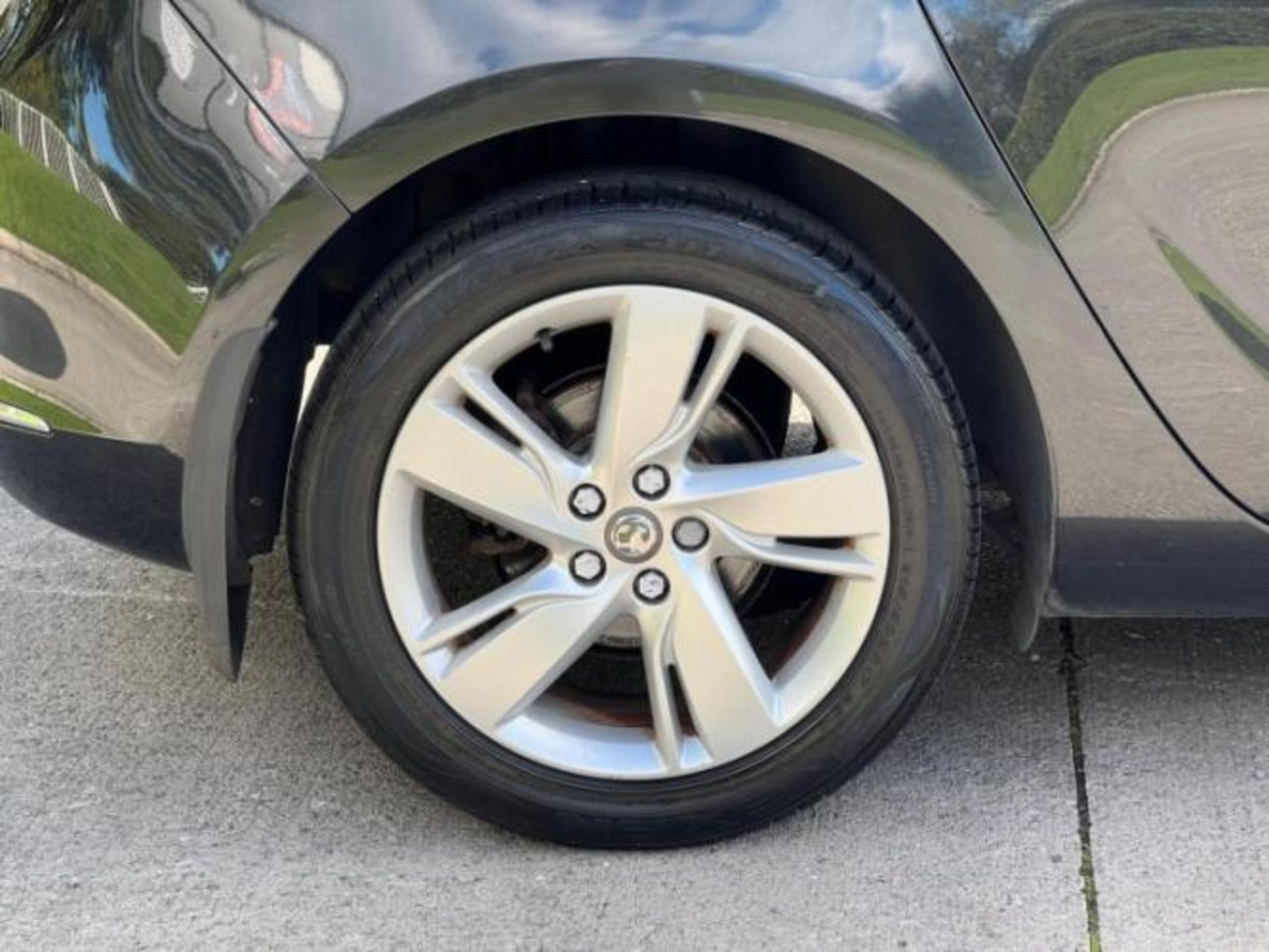 **(ONLY 109K MILEAGE)** 2013 VAUXHALL ASTRA 1.6 16V SRI 5-DOOR HATCHBACK>>--NO VAT ON HAMMER--<< - Image 37 of 40