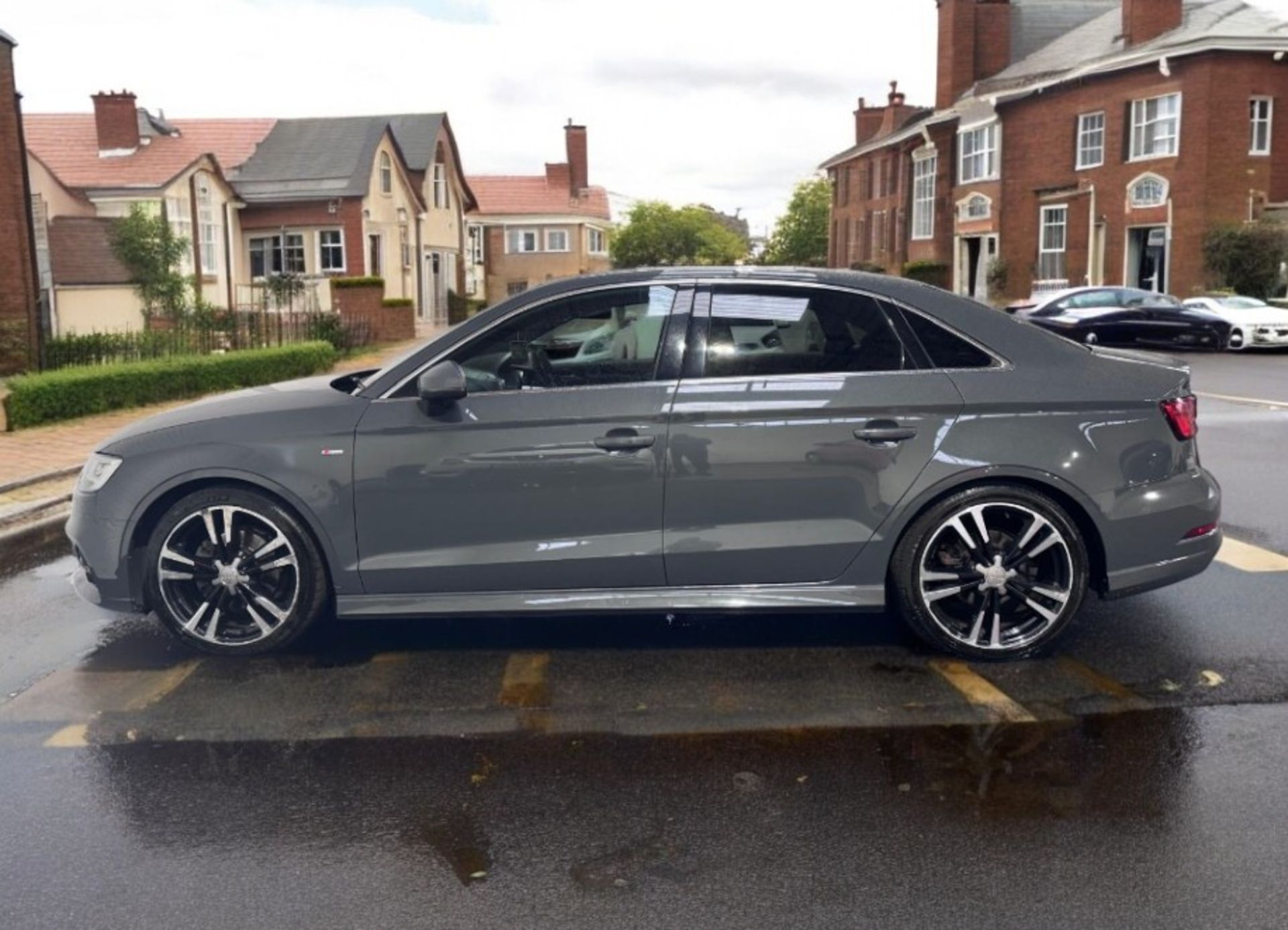 **(ONLY 95K MILEAGE)** 2017 AUDI A3 S LINE 1.4 TFSI S TRONIC SALOON >>--NO VAT ON HAMMER--<< - Image 3 of 39