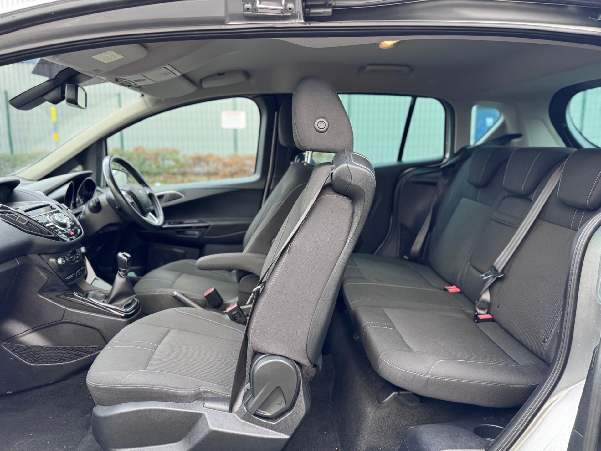 FORD B-MAX TITANIUM TURBO 1.0 ECOBOOST 2014 >>--NO VAT ON HAMMER--<< - Image 11 of 18