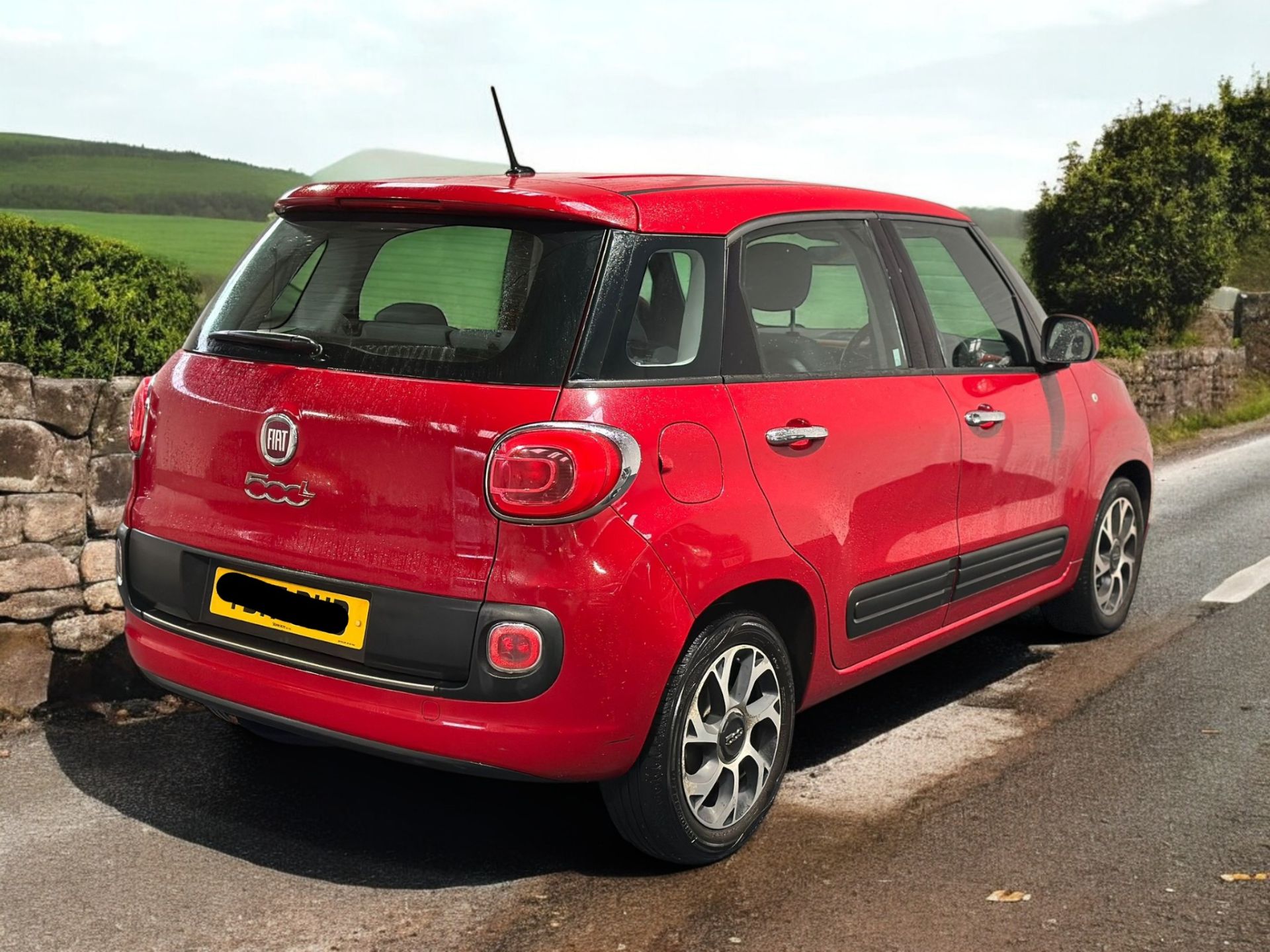 2017 FIAT 500L POP STAR – 1.4 PETROL – ULEZ COMPLIANT – GREAT SPEC >>--NO VAT ON HAMMER--<< - Image 2 of 36
