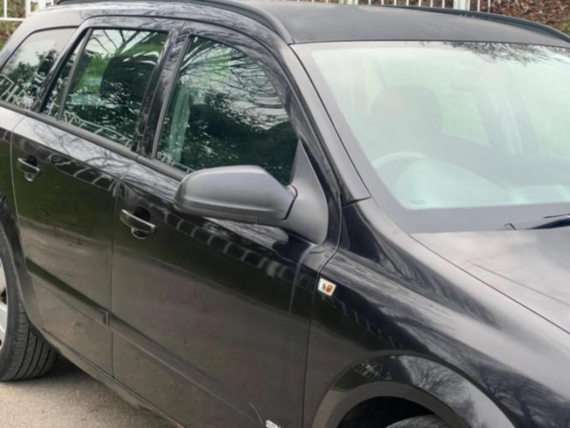 2007 VAUXHALL ASTRA 1.6I 16V SXI 5DR ESTATE >>--NO VAT ON HAMMER--<< - Image 16 of 28