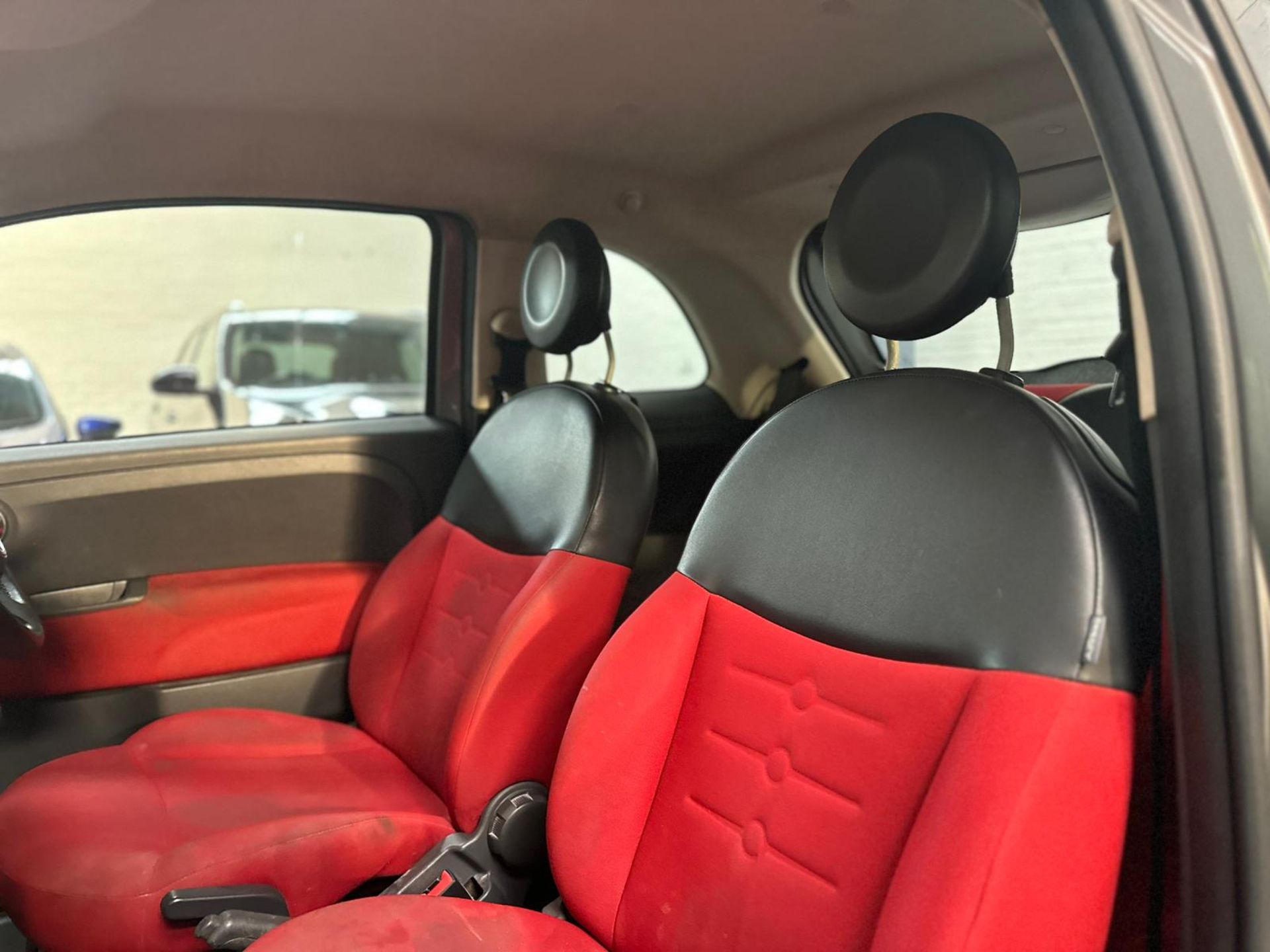 2009 FIAT 500 POP – 1.2 PETROL – £35 TAX – ULEZ – 119K MILES – FSH >>--NO VAT ON HAMMER--<< - Image 13 of 18