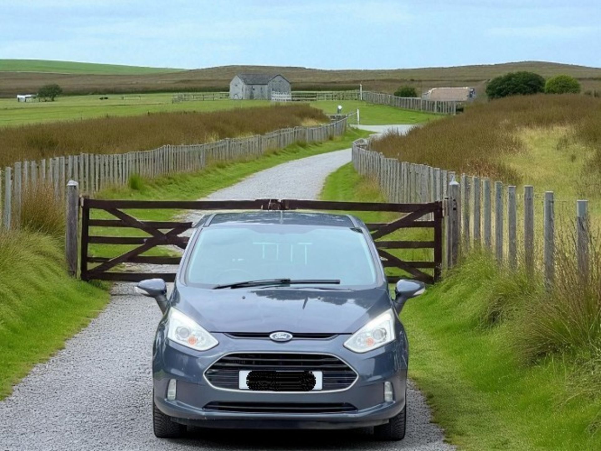 2014 FORD B-MAX 1.6 TDCI TITANIUM 5DR >>--NO VAT ON HAMMER--<< - Image 3 of 38