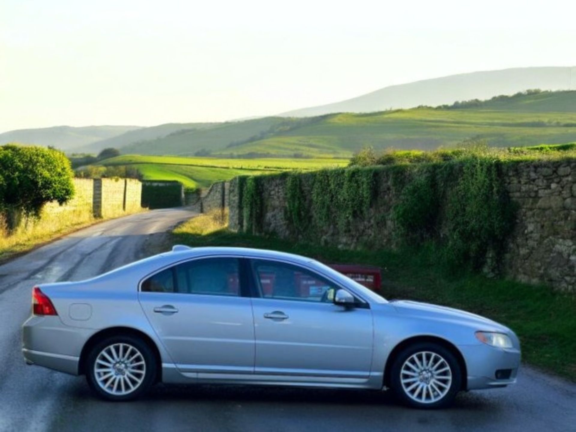 VOLVO S80 2.4 D5 SE LUX GEARTRONIC 4DR – 2008>>--NO VAT ON HAMMER--<< - Image 5 of 37