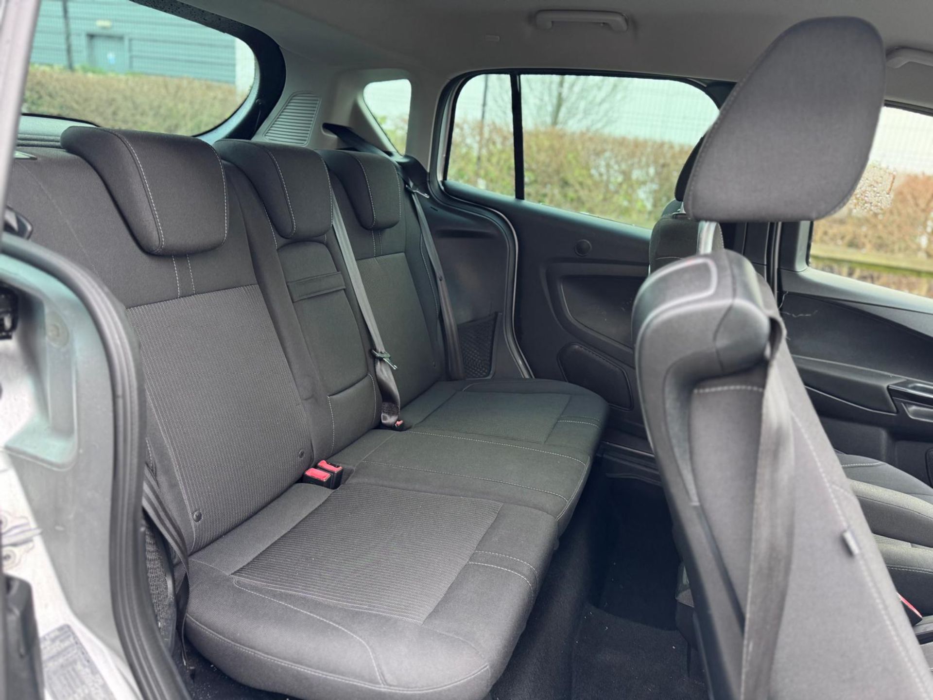 FORD B-MAX TITANIUM TURBO 1.0 ECOBOOST 2014 >>--NO VAT ON HAMMER--<< - Image 10 of 18