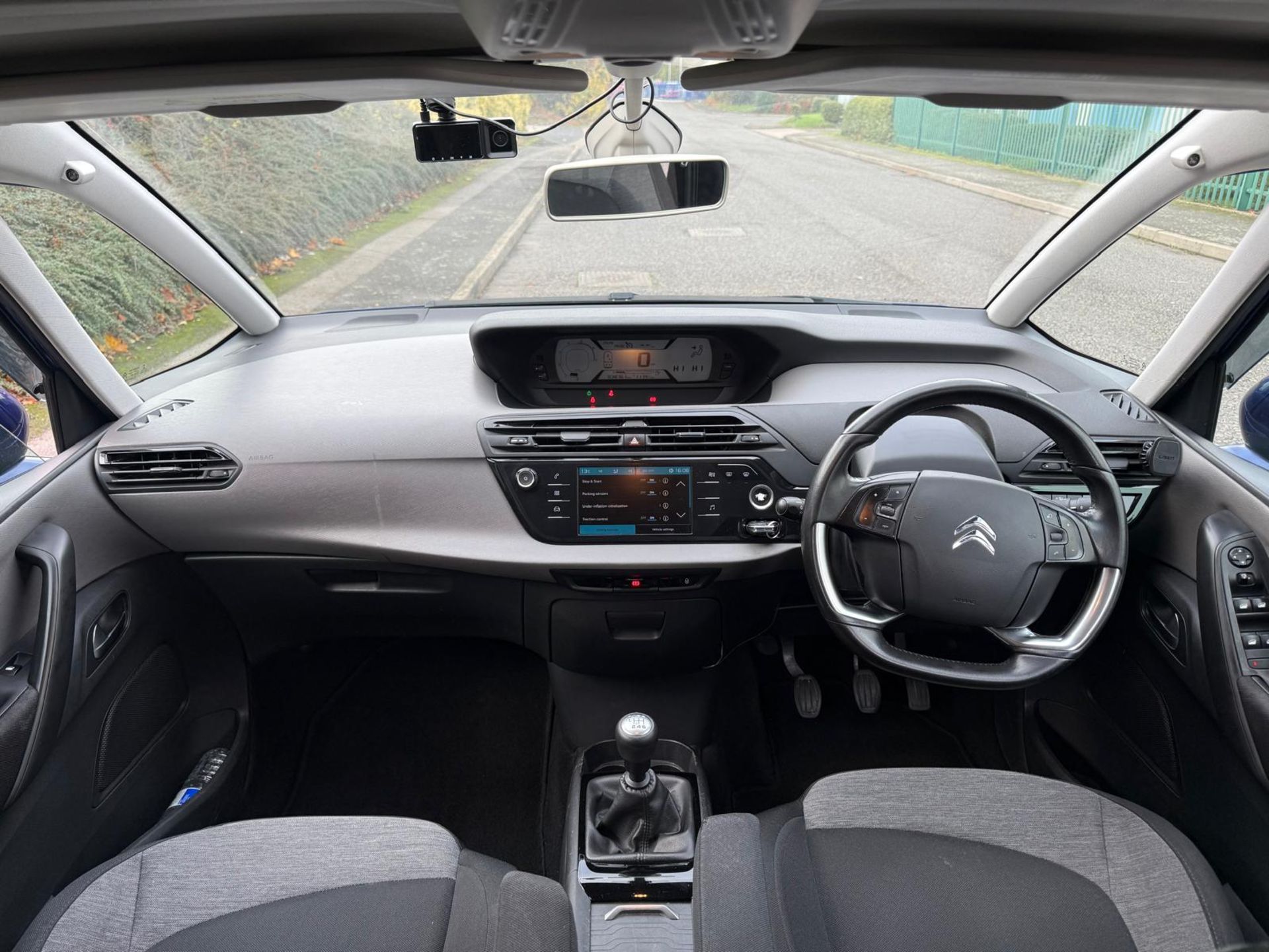 2014 CITROEN GRAND C4 PICASSO 1.6 E-HDI AIRDREAM EXCLUSIVE >>--NO VAT ON HAMMER--<< - Image 18 of 35