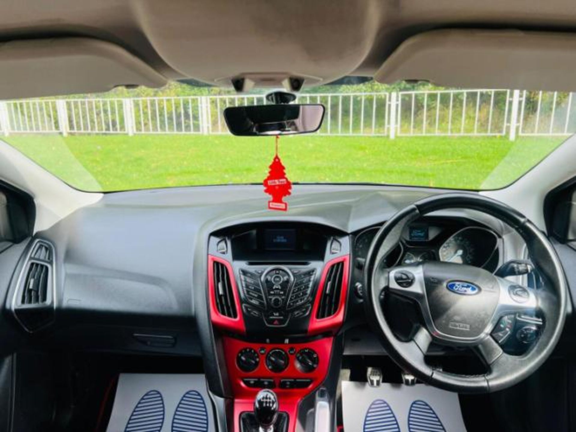 2012 FORD FOCUS 1.6T ECOBOOST ZETEC S (S/S) 5DR HATCHBACK>>--NO VAT ON HAMMER--<< - Image 28 of 40