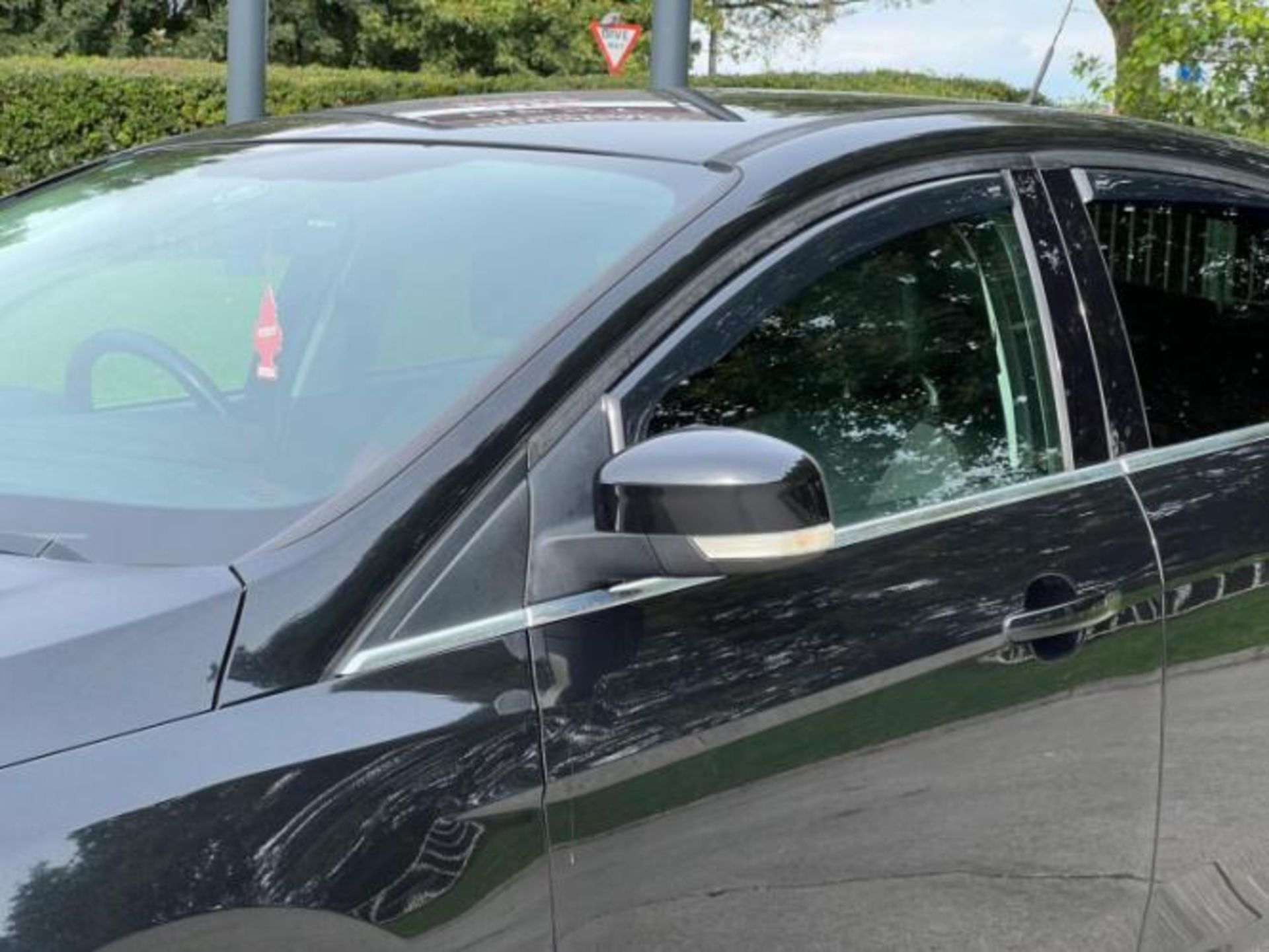 2012 FORD FOCUS 1.6T ECOBOOST ZETEC S (S/S) 5DR HATCHBACK>>--NO VAT ON HAMMER--<< - Image 38 of 40