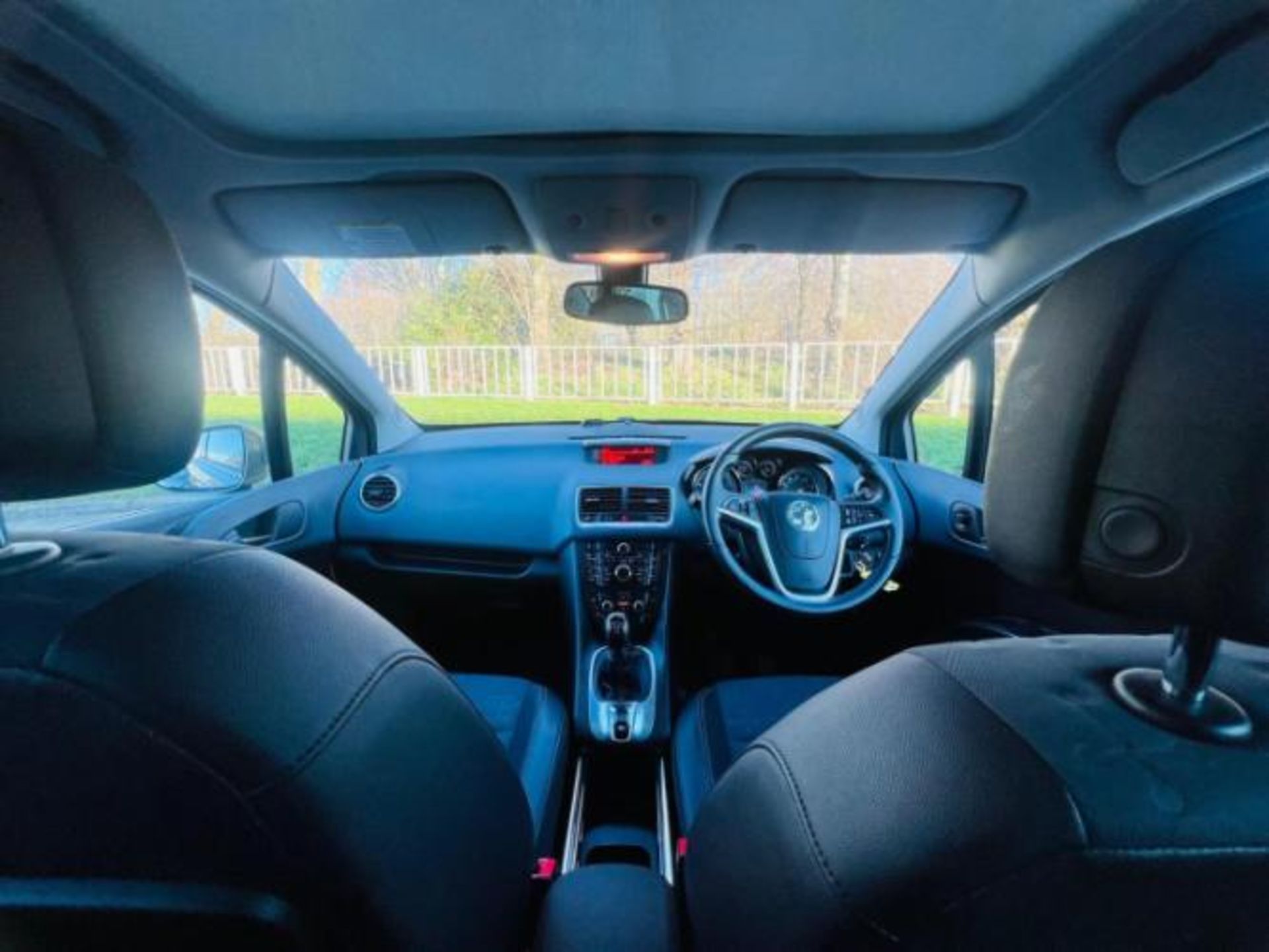 2012 VAUXHALL MERIVA 1.4 16V SE 5DR MPV >>--NO VAT ON HAMMER--<< - Image 23 of 32
