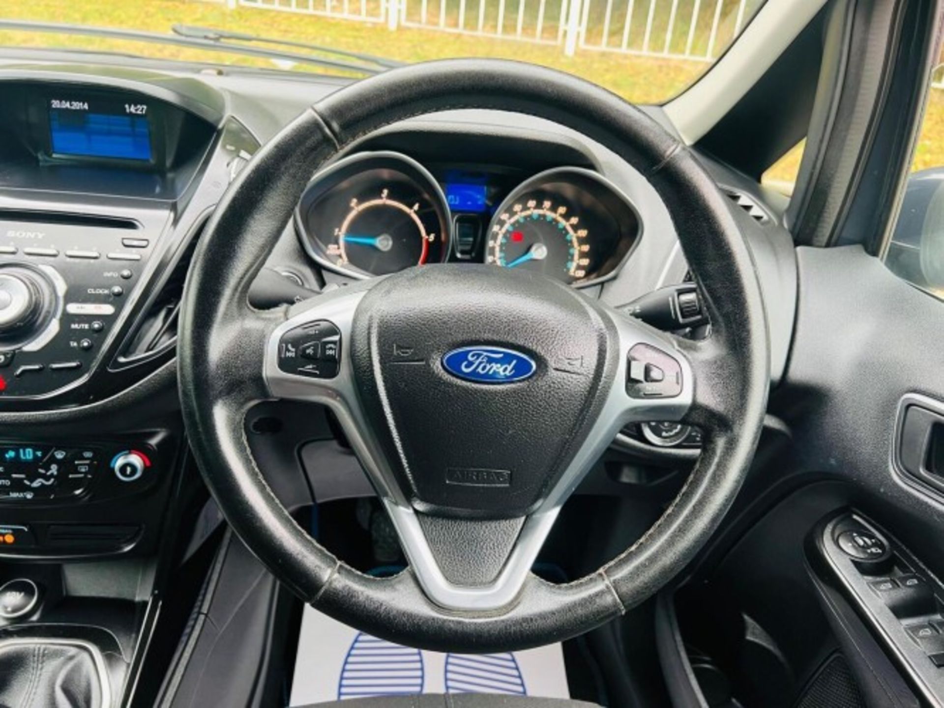 2014 FORD B-MAX 1.6 TDCI TITANIUM 5DR >>--NO VAT ON HAMMER--<< - Image 23 of 38