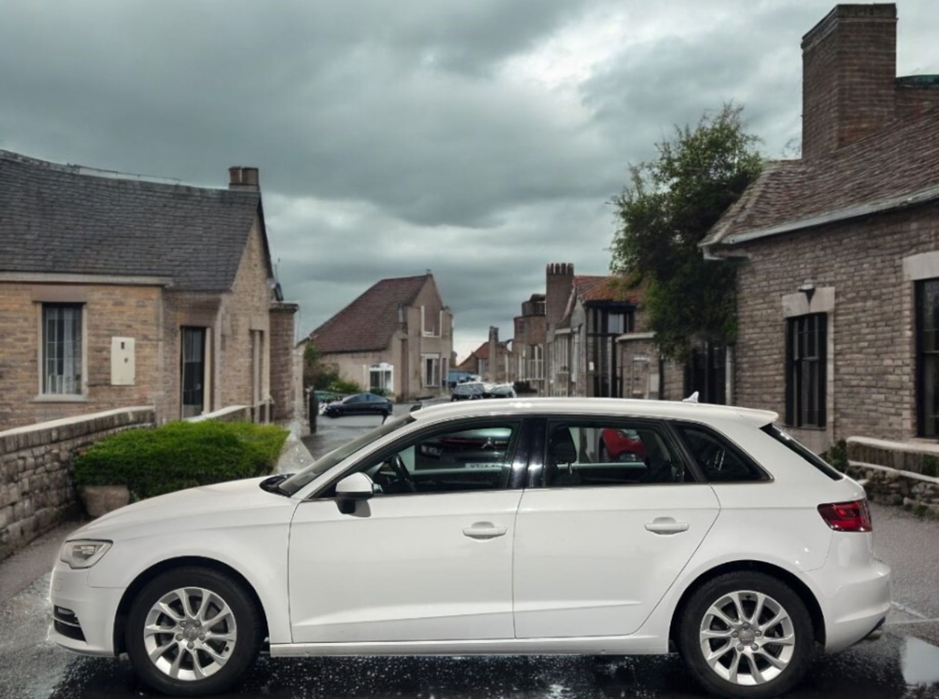 **(ONLY 68K MILEAGE)** 2014 AUDI A3 SE 1.4 TFSI AUTOMATIC PETROL 5 DOOR >>--NO VAT ON HAMMER--<< - Image 11 of 23