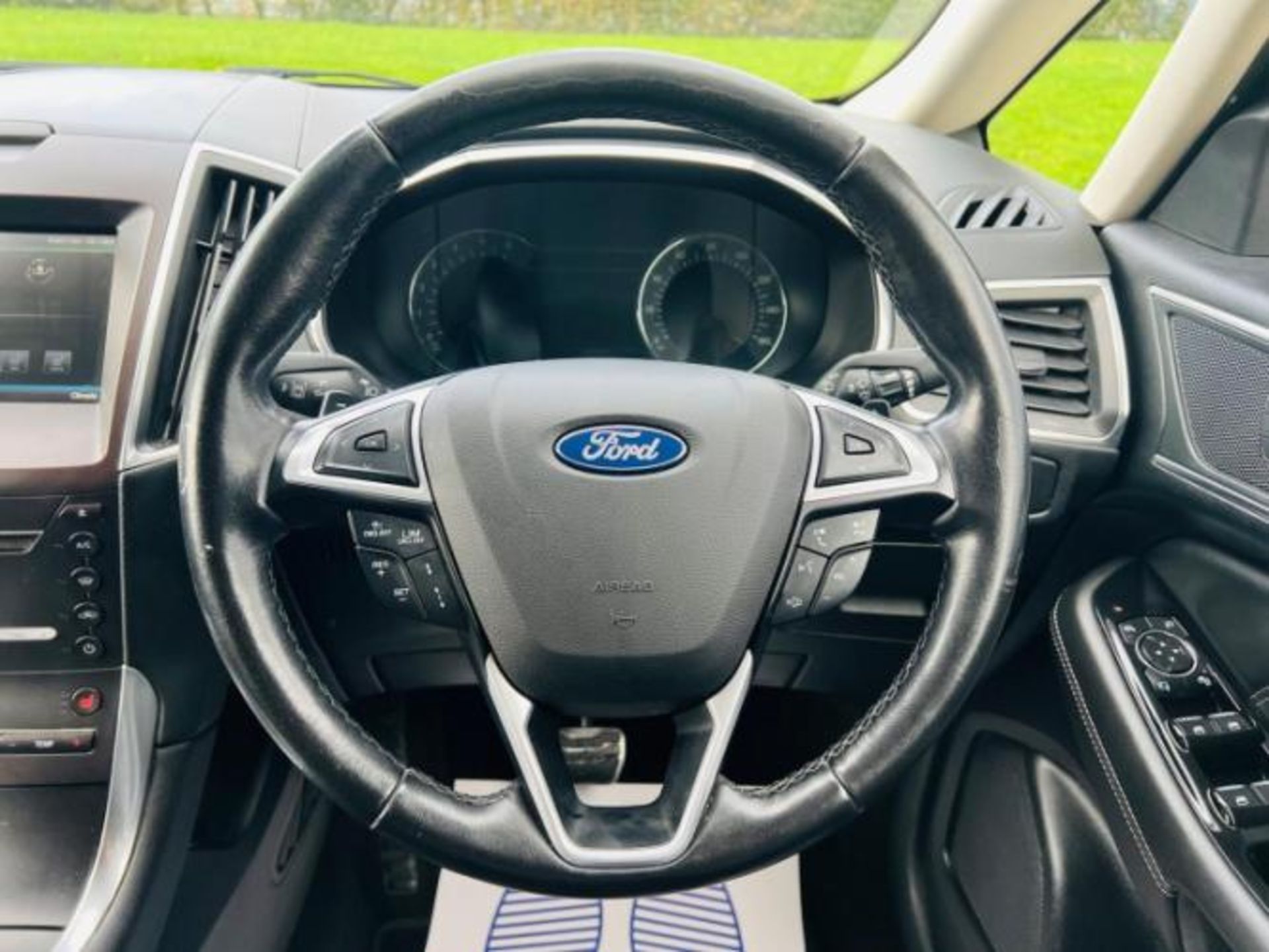 2015 FORD S-MAX 2.0 TDCI TITANIUM SPORT POWERSHIFT (S/S) 5DR DIESEL AUTOMATIC MPV GREY - Image 14 of 27