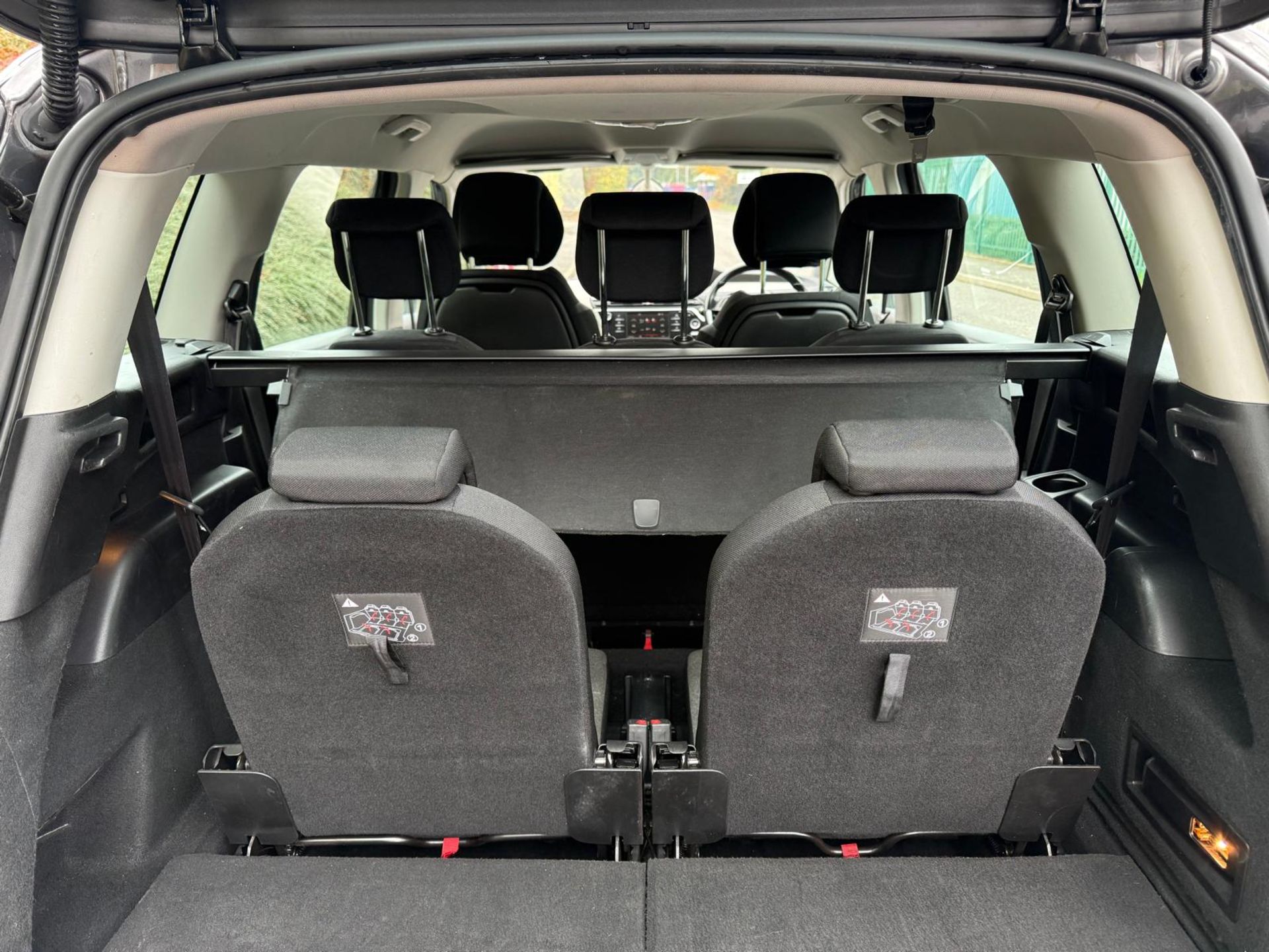 **(ONLY 83K MILEAGE)** 2017 CITROËN C4 GRAND PICASSO FEEL PURETECH S&S>>--NO VAT ON HAMMER--<< - Image 29 of 30