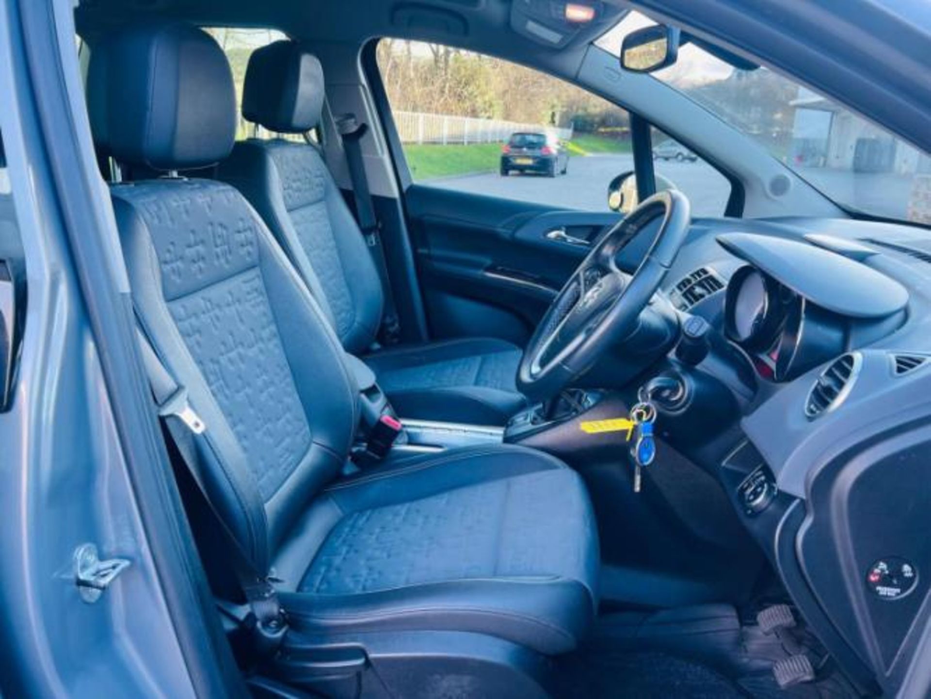 2012 VAUXHALL MERIVA 1.4 16V SE 5DR MPV >>--NO VAT ON HAMMER--<< - Image 17 of 32