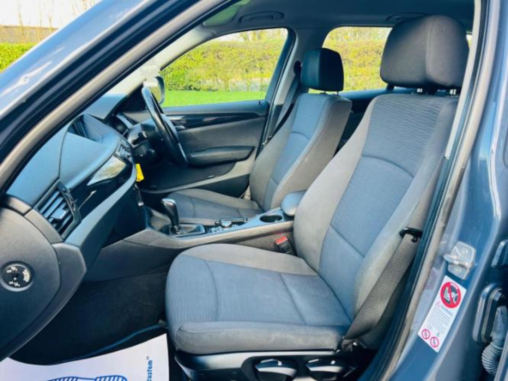 2010 BMW X1 SDRIVE 20D SE AUTOMATIC 5DR >>--NO VAT ON HAMMER--<< - Image 9 of 22