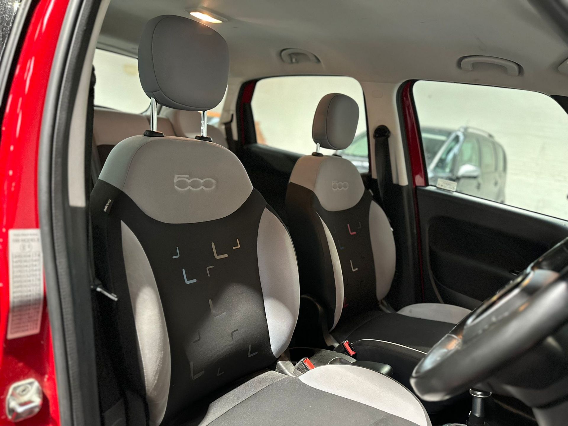 2017 FIAT 500L POP STAR – 1.4 PETROL – ULEZ – 96K – HPI CLEAR >>--NO VAT ON HAMMER--<< - Image 17 of 26