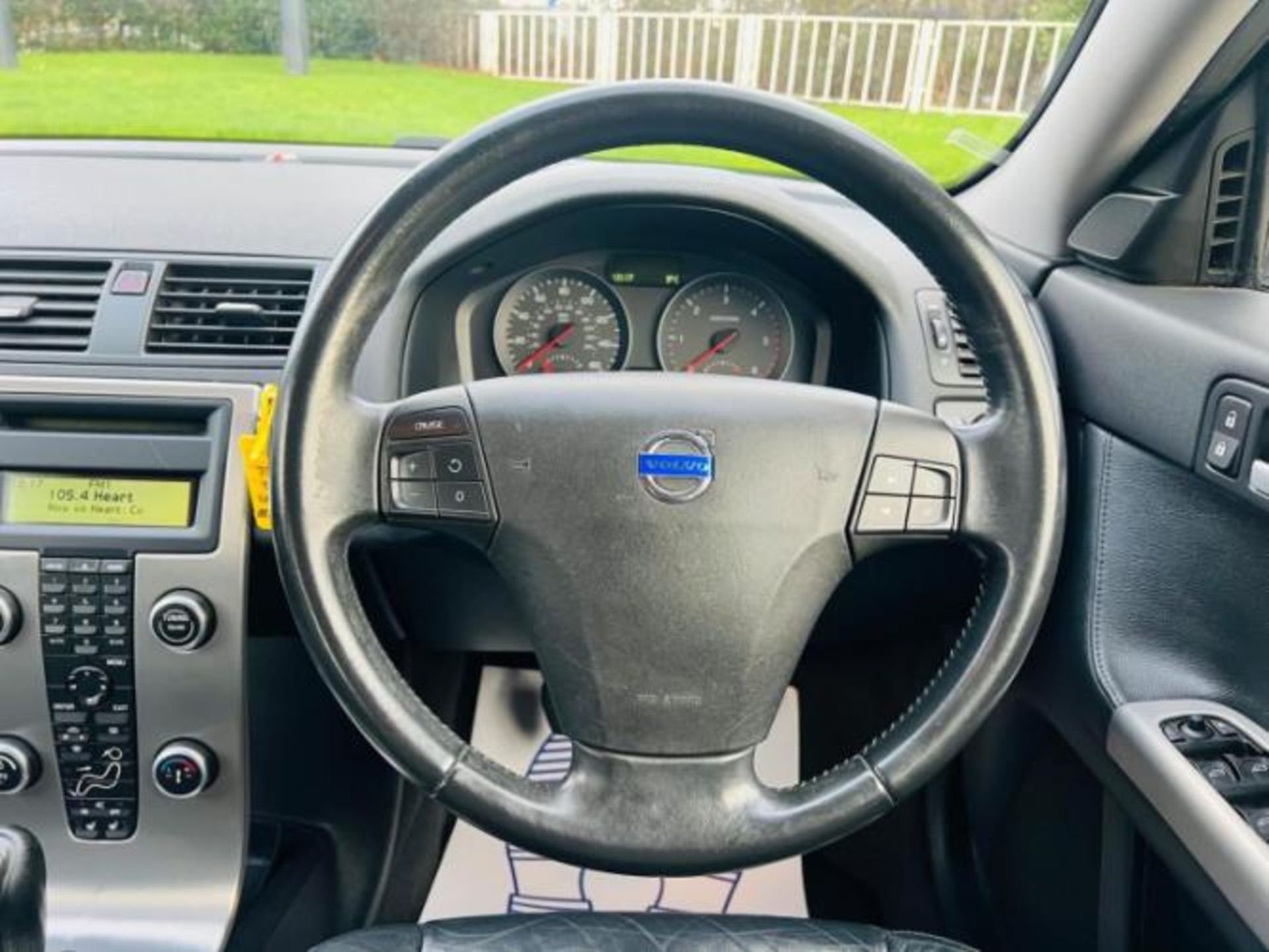 2008 VOLVO V50 2.0D SE 5DR DIESEL MANUAL ESTATE BLUE >>--NO VAT ON HAMMER--<< - Image 24 of 25