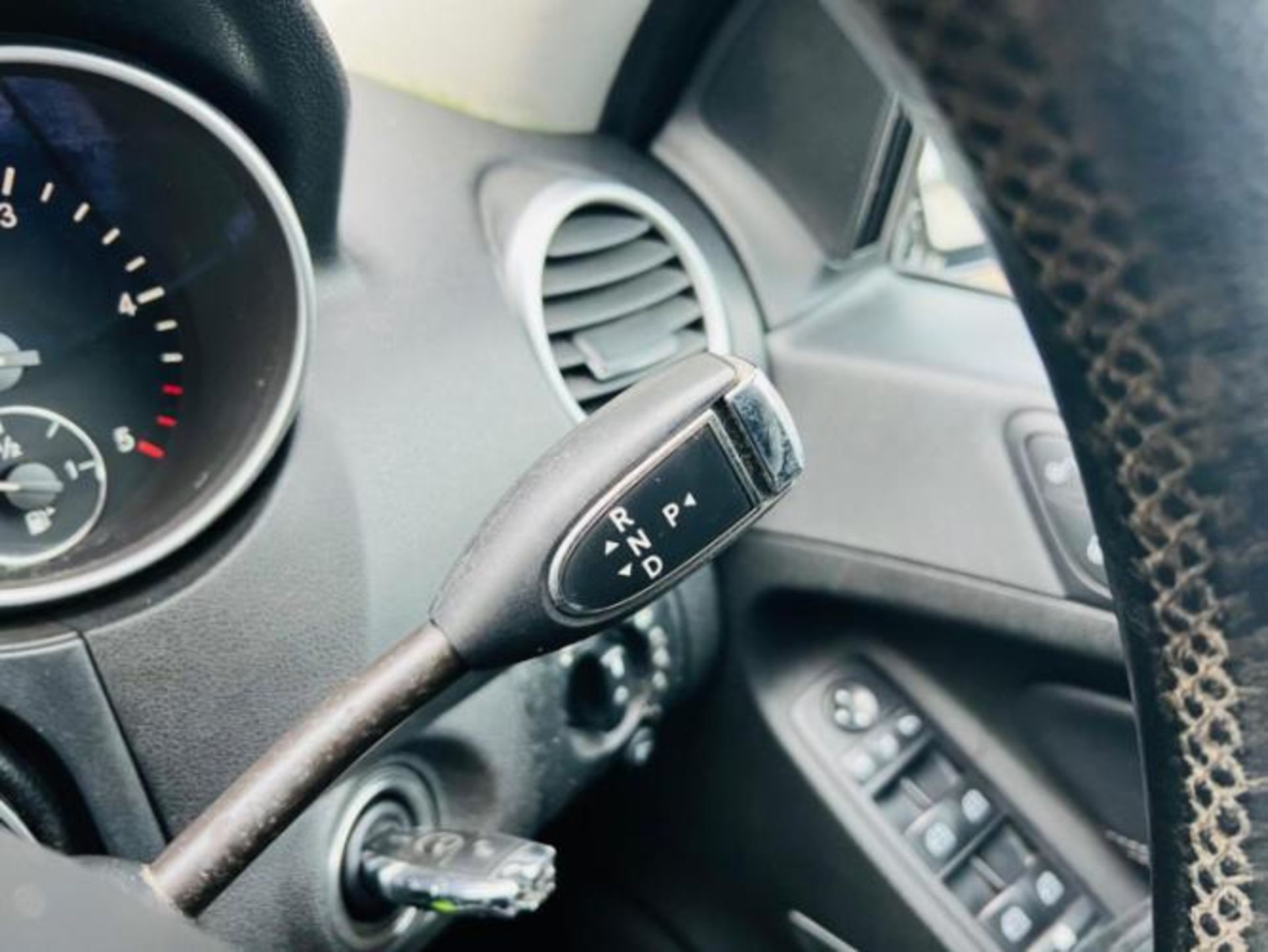 2009 MERCEDES-BENZ ML 320 CDI SPORT AUTOMATIC 4WD >>--NO VAT ON HAMMER--<< - Image 12 of 26