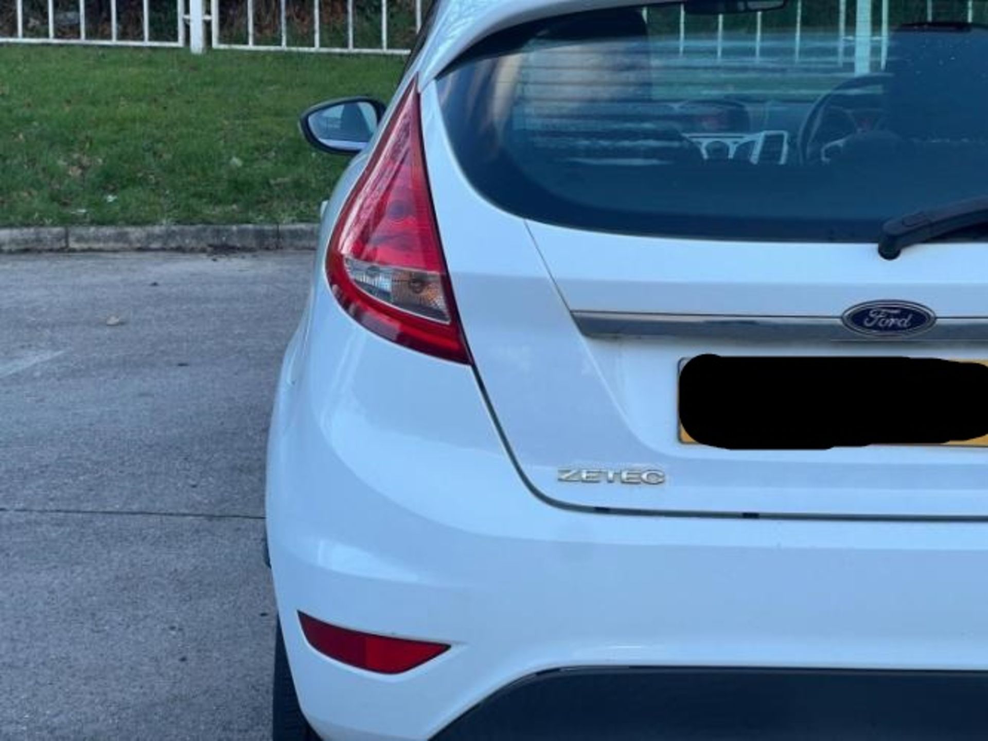 FORD FIESTA 1.25 ZETEC 3DR – 2010>>--NO VAT ON HAMMER--<< - Image 24 of 33