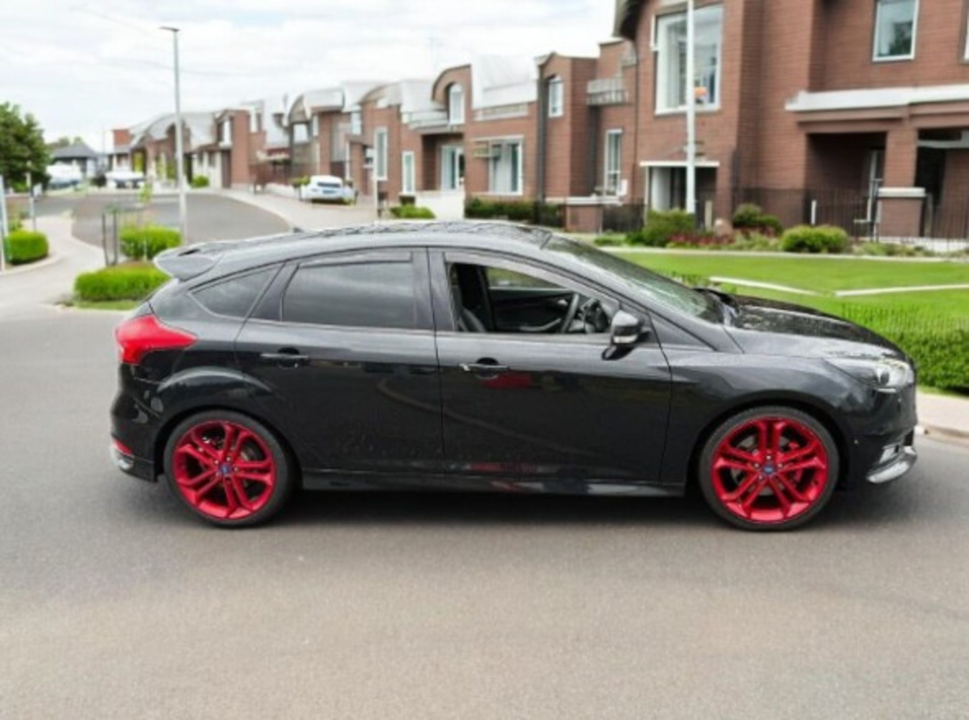 **(ONLY 69K MILEAGE)** 2016 FORD FOCUS 2.0 ST-3 TURBO HATCHBACK >>--NO VAT ON HAMMER--<< - Image 4 of 20