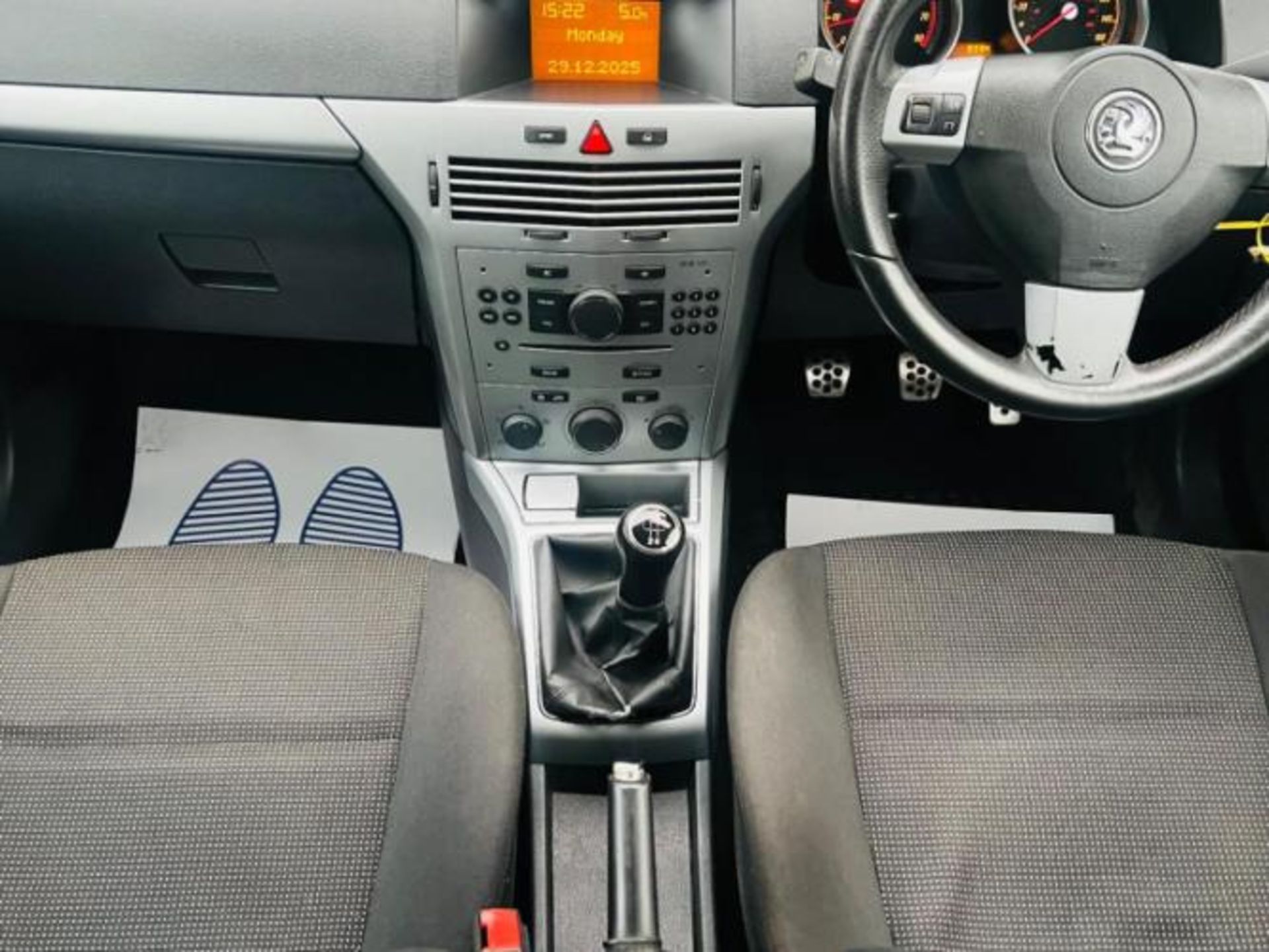 2007 VAUXHALL ASTRA 1.6I 16V SXI 5DR ESTATE >>--NO VAT ON HAMMER--<< - Image 22 of 28