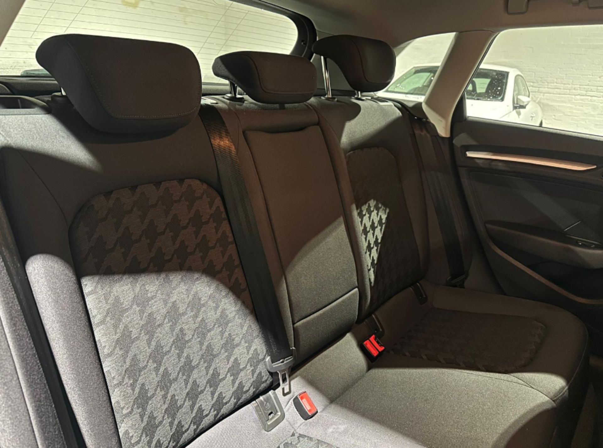 **(ONLY 68K MILEAGE)** 2014 AUDI A3 SE 1.4 TFSI AUTOMATIC PETROL 5 DOOR >>--NO VAT ON HAMMER--<< - Image 14 of 23