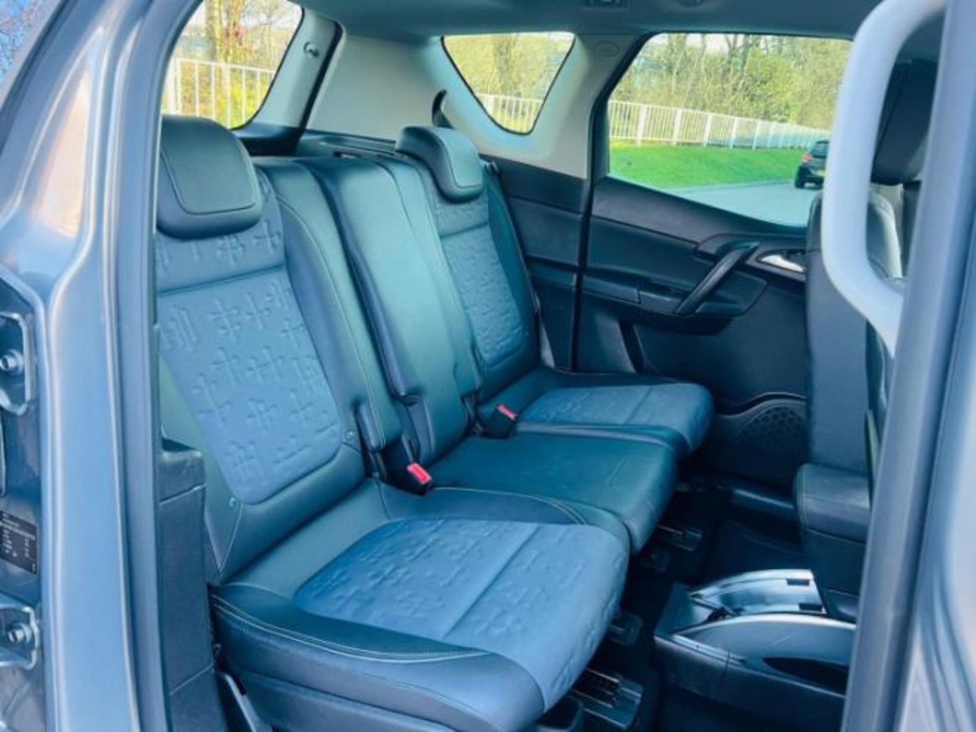 2012 VAUXHALL MERIVA 1.4 16V SE 5DR MPV >>--NO VAT ON HAMMER--<< - Image 25 of 32