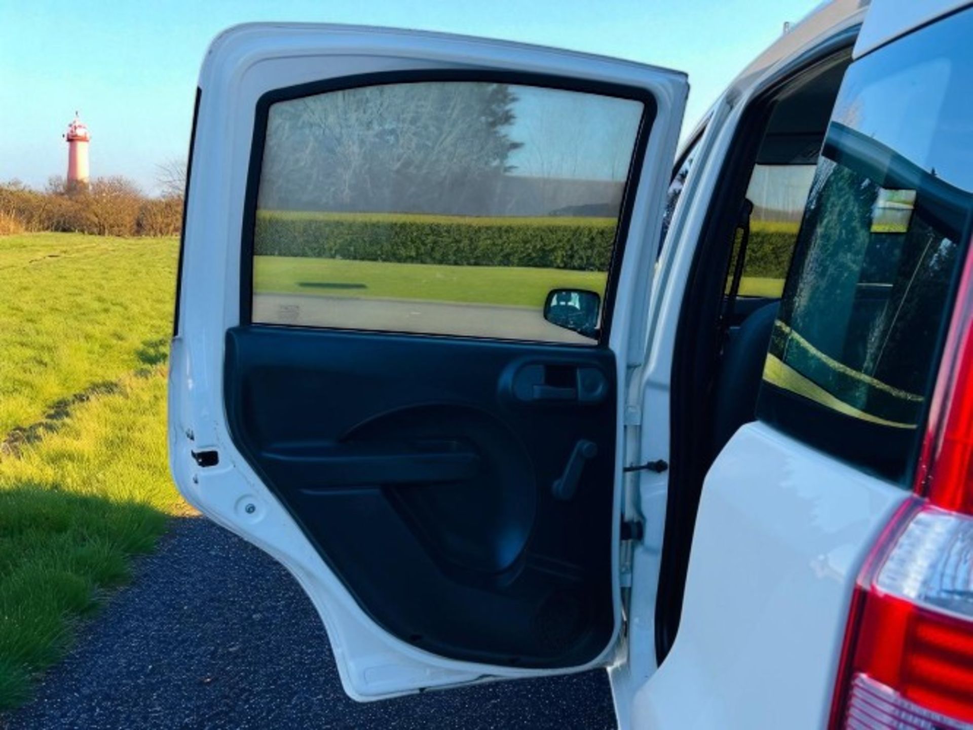 2009 FIAT PANDA ACTIVE ECO – 1.1 PETROL >>--NO VAT ON HAMMER--<< - Image 6 of 43