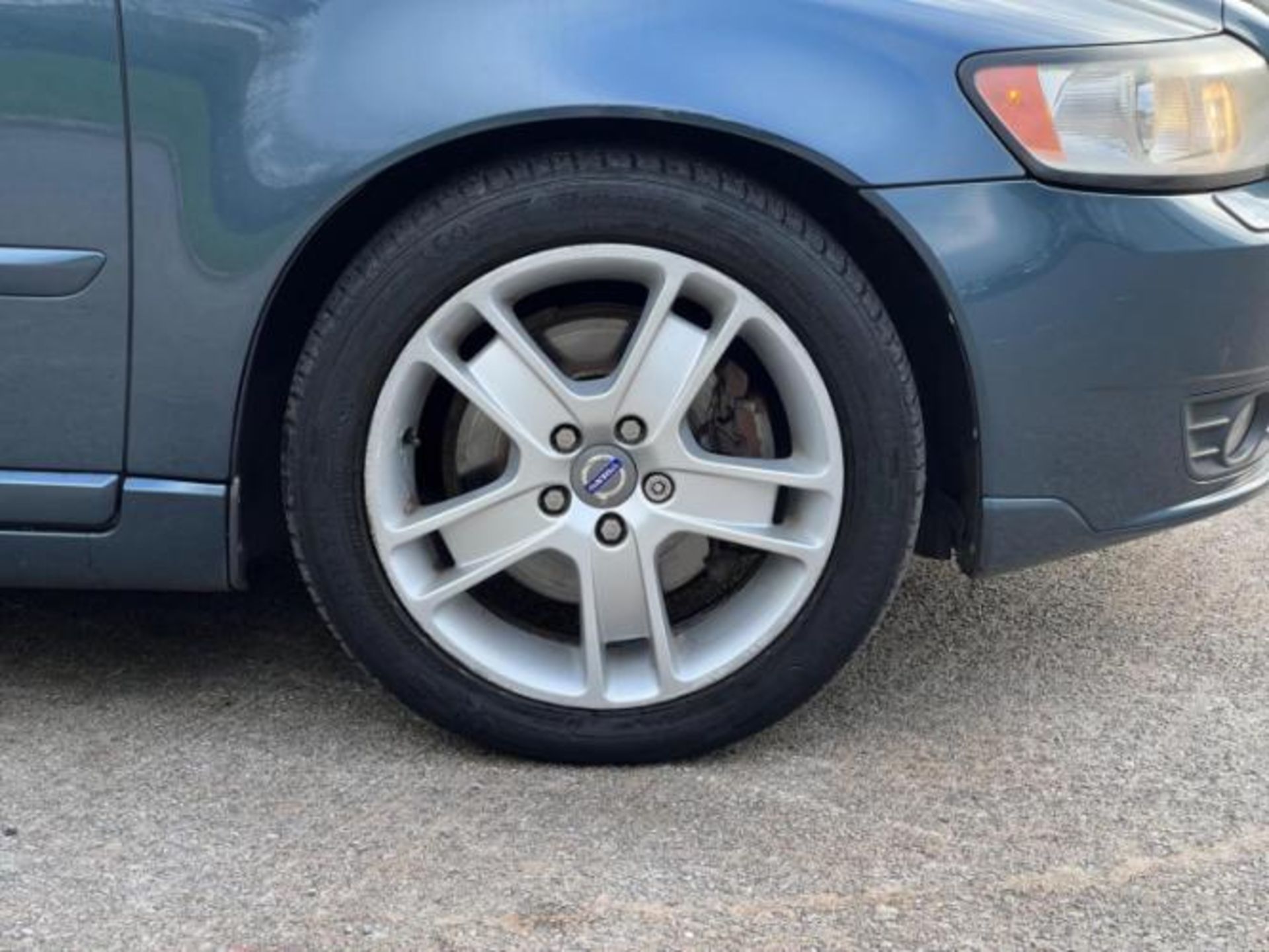 2008 VOLVO V50 2.0D SE 5DR DIESEL MANUAL ESTATE BLUE >>--NO VAT ON HAMMER--<< - Image 17 of 25