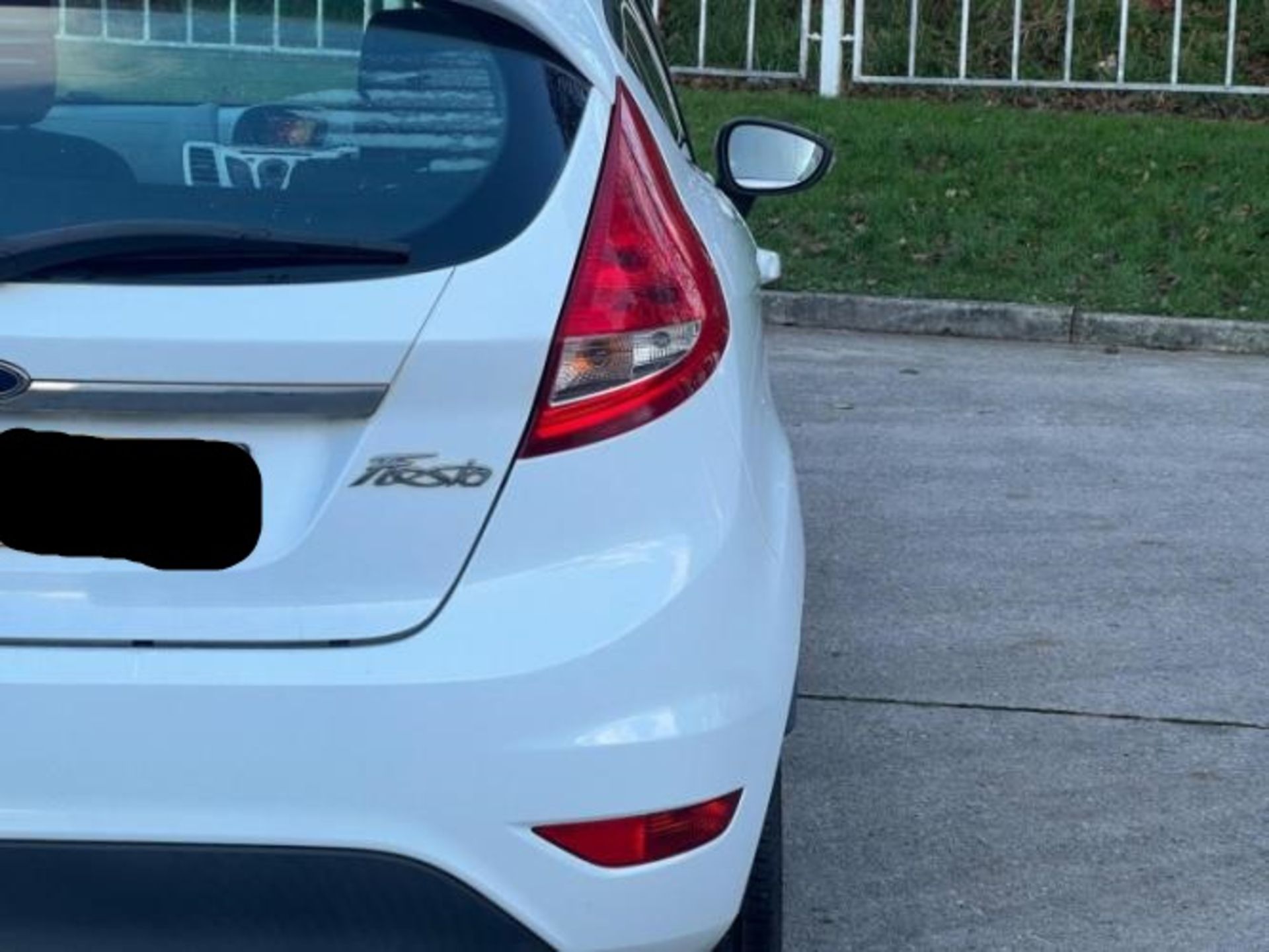 FORD FIESTA 1.25 ZETEC 3DR – 2010>>--NO VAT ON HAMMER--<< - Image 31 of 33