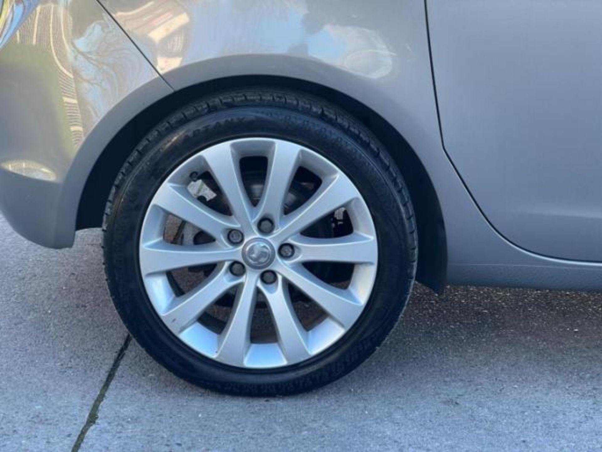 2012 VAUXHALL MERIVA 1.4 16V SE 5DR MPV >>--NO VAT ON HAMMER--<< - Image 10 of 32